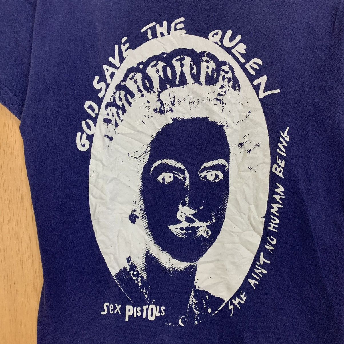 Band Tees Sex Pistol God Save The Queen Big Logo Shortsleeve Tee Size US XS / EU 42 / 0 - 5 Thumbnail
