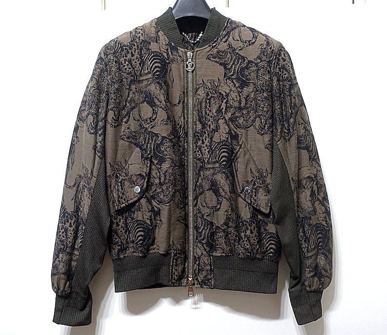 Louis Vuitton LOUIS VUITTON ANIMAL PRINT BOMBER JACKET SZ 48 (M) Size US M / EU 48-50 / 2 - 1 Thumbnail