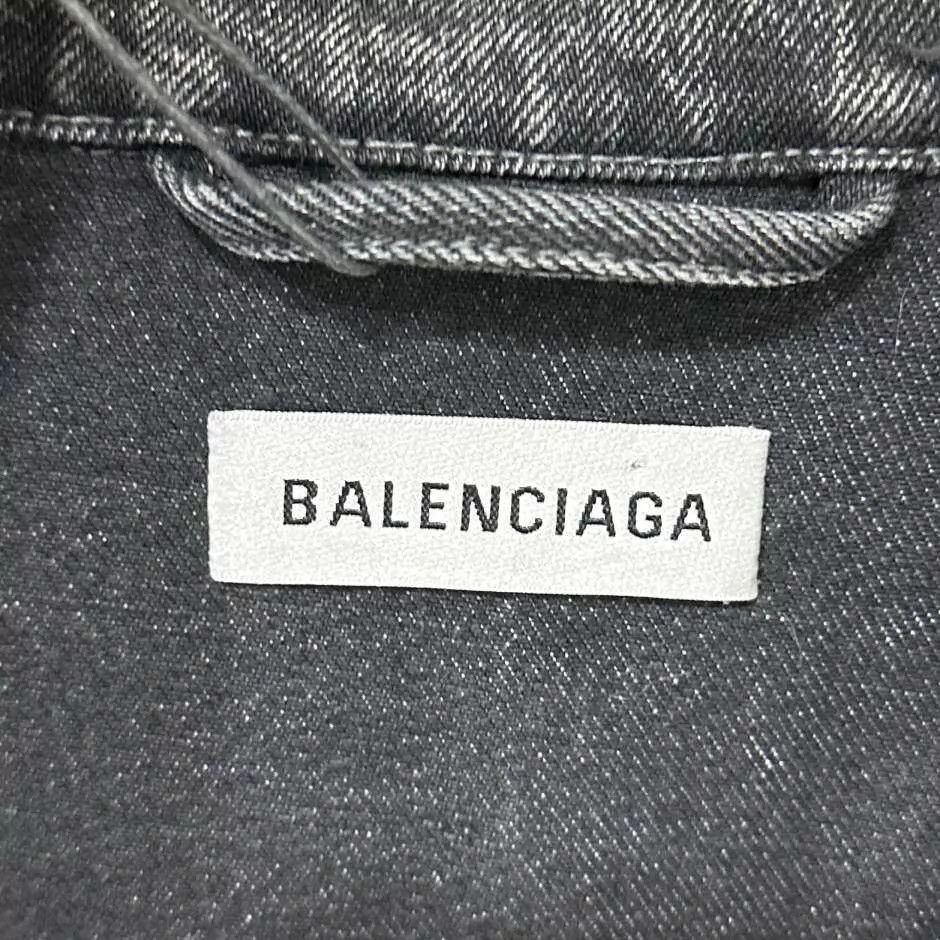 Balenciaga Balenciaga Back Logo Denim Jacket Size 34 99 New Size XXS / US 00 / IT 34 - 6 Thumbnail
