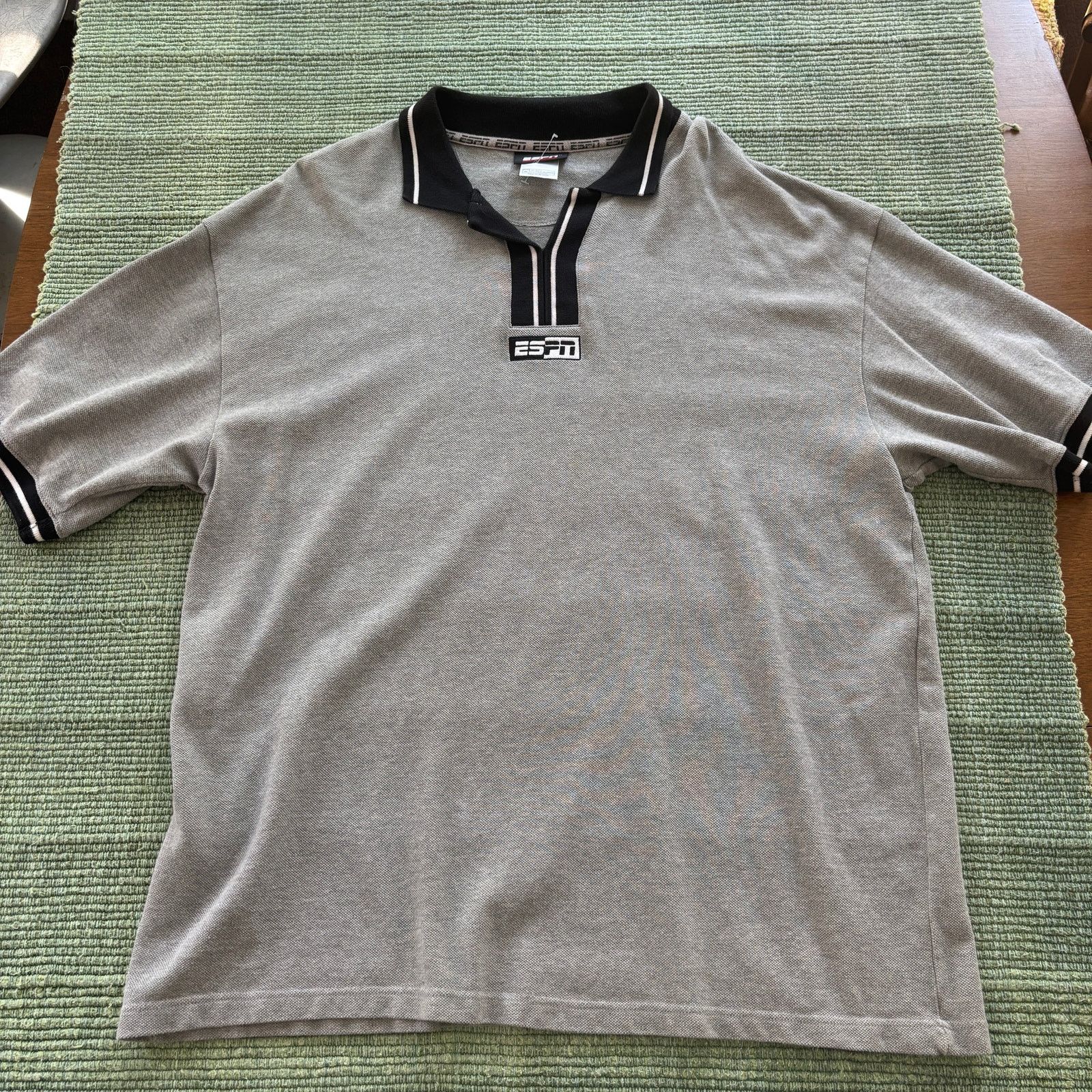 Vintage Vintage Y2K Baggy Oversize ESPN Polo Shirt XL/XXL Size US XL / EU 56 / 4 - 1 Thumbnail
