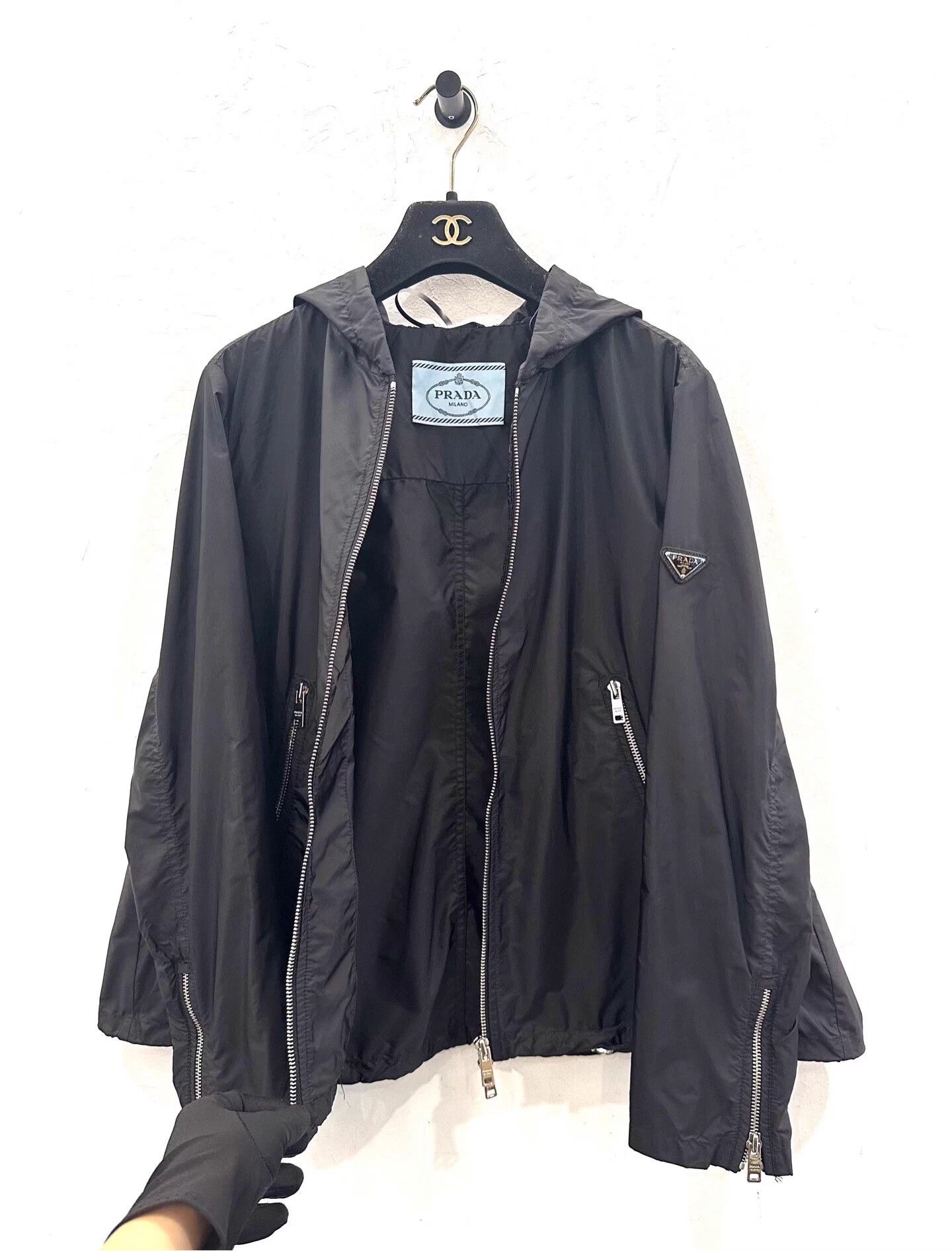 Prada Prada women's black side metal triangle logo jacket Size M / US 6-8 / IT 42-44 - 3 Thumbnail