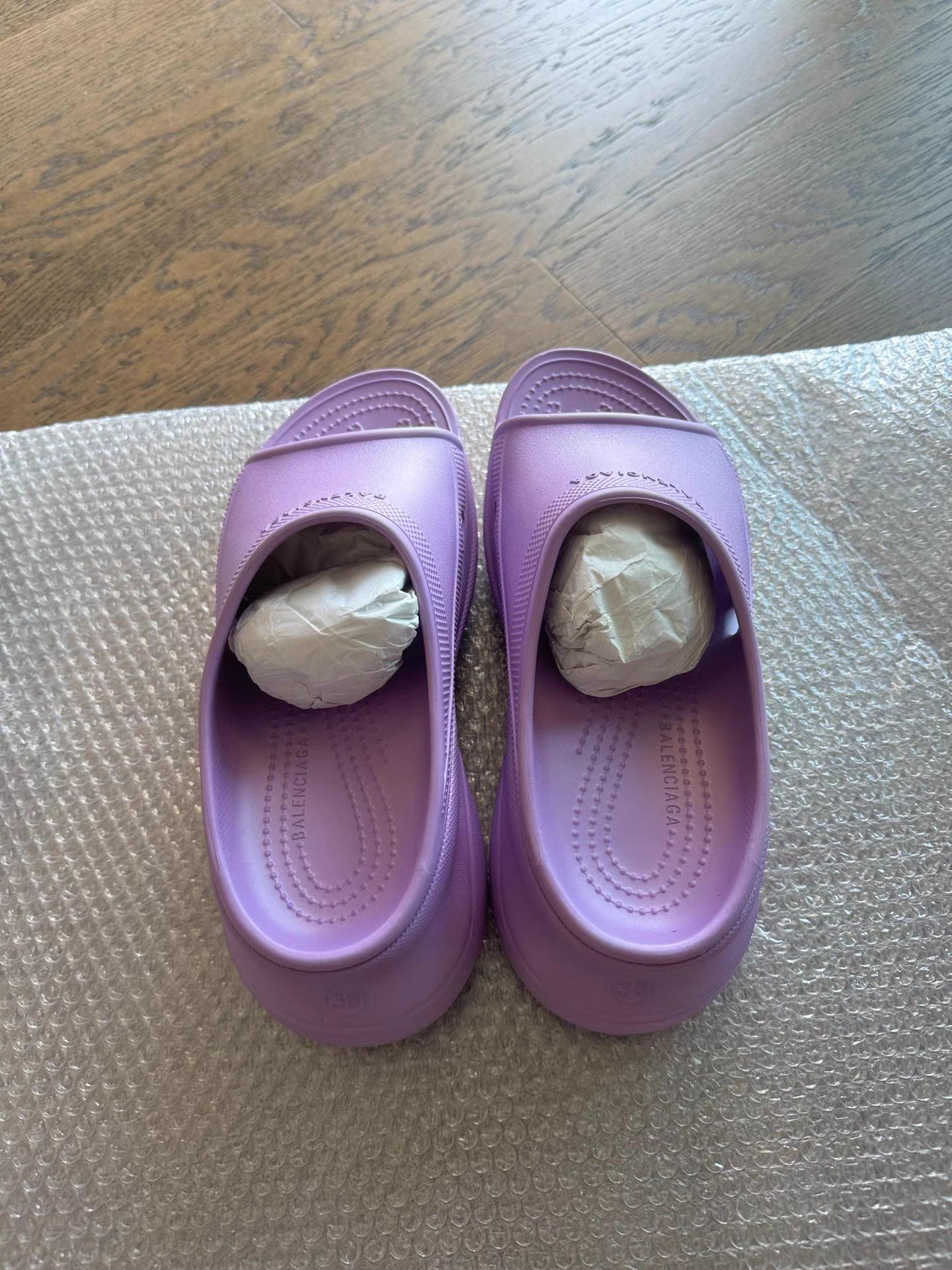 Balenciaga Balenciaga x Crocs Pool Crocs Platform Slides K6 Size US 8 / IT 38 - 3 Thumbnail