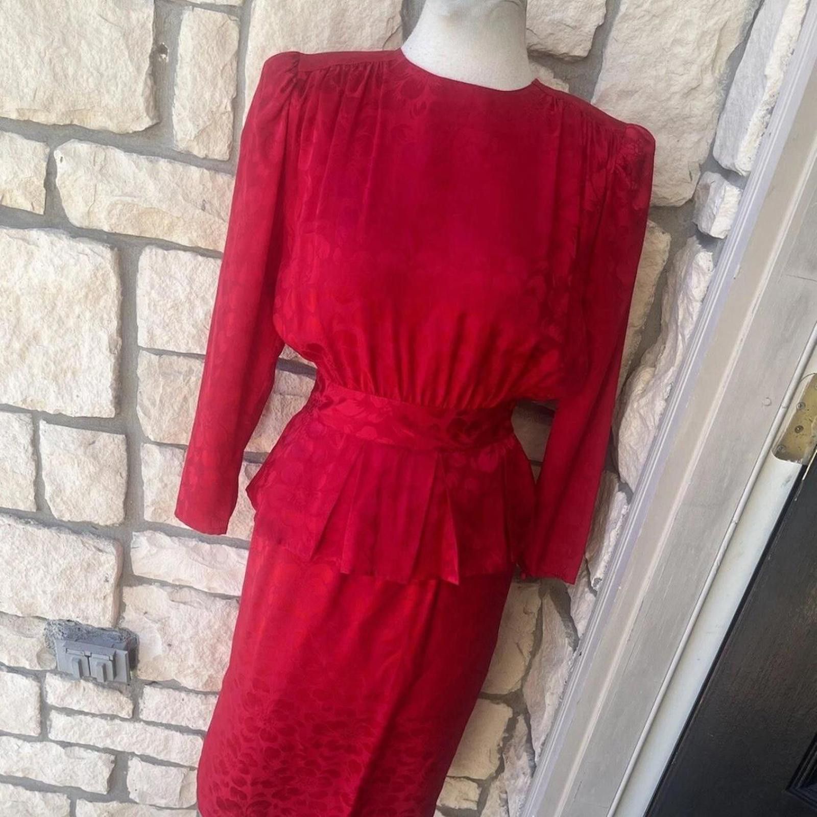 Other Vintage Argenti Petites Size 4P Silk Skirt Suit Jacket Size S / US 4 / IT 40 - 1 Thumbnail