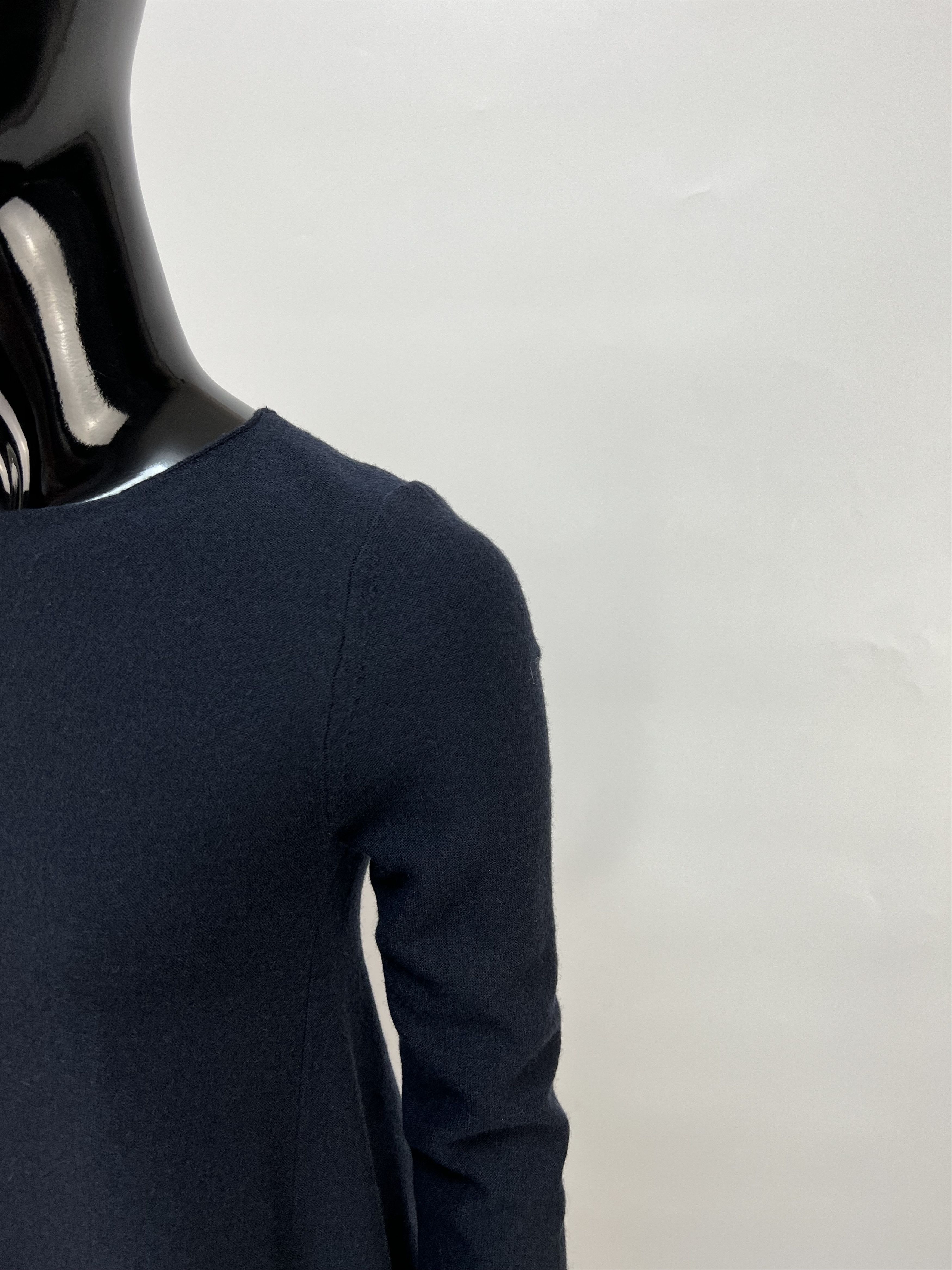 hannes roether Hannes Roether Navy 100% Merino Wool Crew Neck Sweater Size S / US 4 / IT 40 - 6 Thumbnail