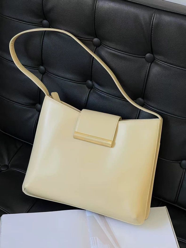 Givenchy Givenchy White bag Size ONE SIZE - 1 Thumbnail
