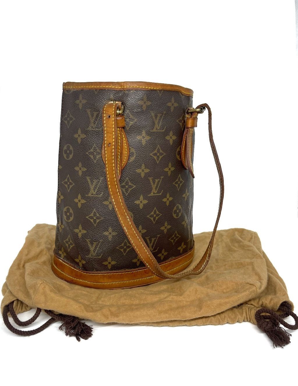 Louis Vuitton Authentic LOUIS VUITTON Bucket Bag Size ONE SIZE - 9 Thumbnail