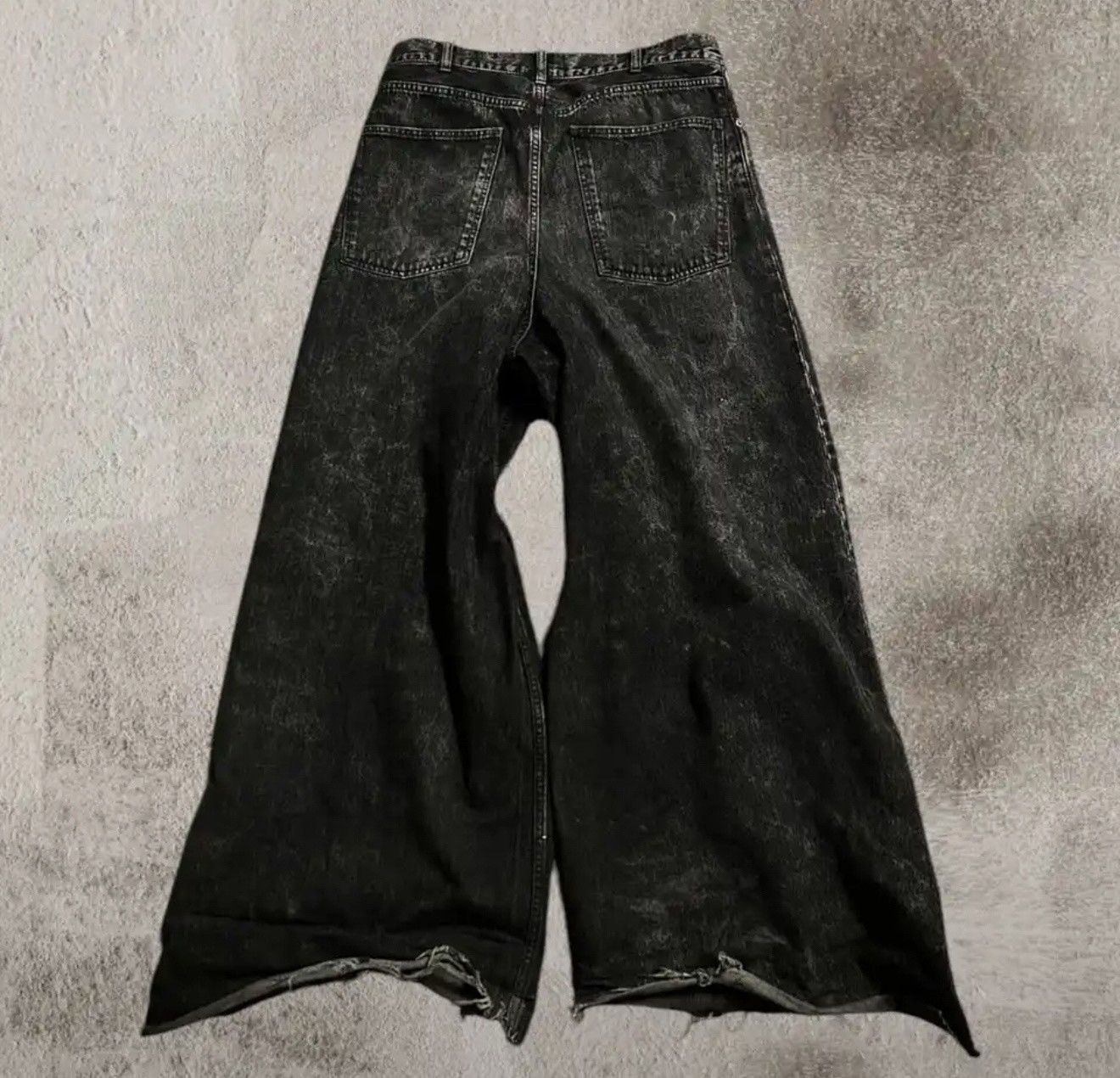 Japanese Brand × Vintage Ripped baggy jeans Size US 32 / EU 48 - 2 Thumbnail
