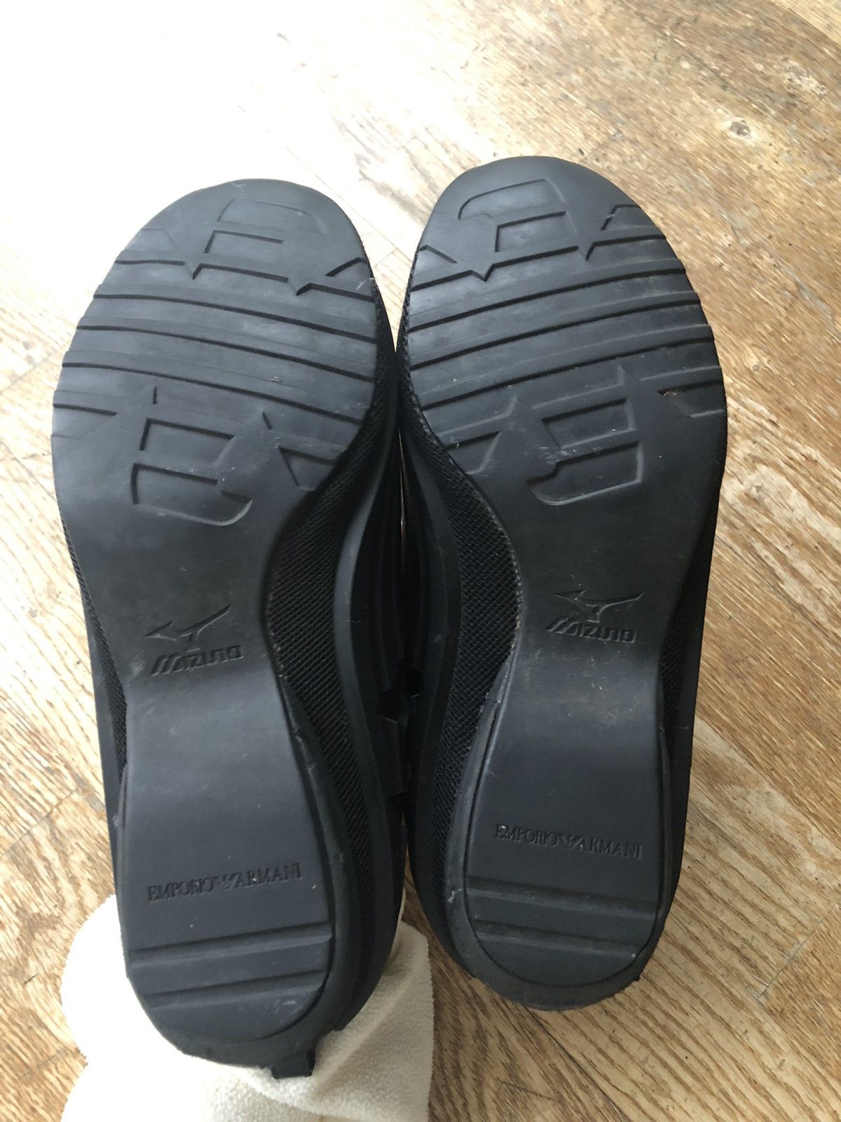Emporio Armani × Giorgio Armani EMPORIO ARMANI by MIZUNO RARE VINTAGE SNEAKER SHOES Size US 5 / IT 35 - 5 Thumbnail