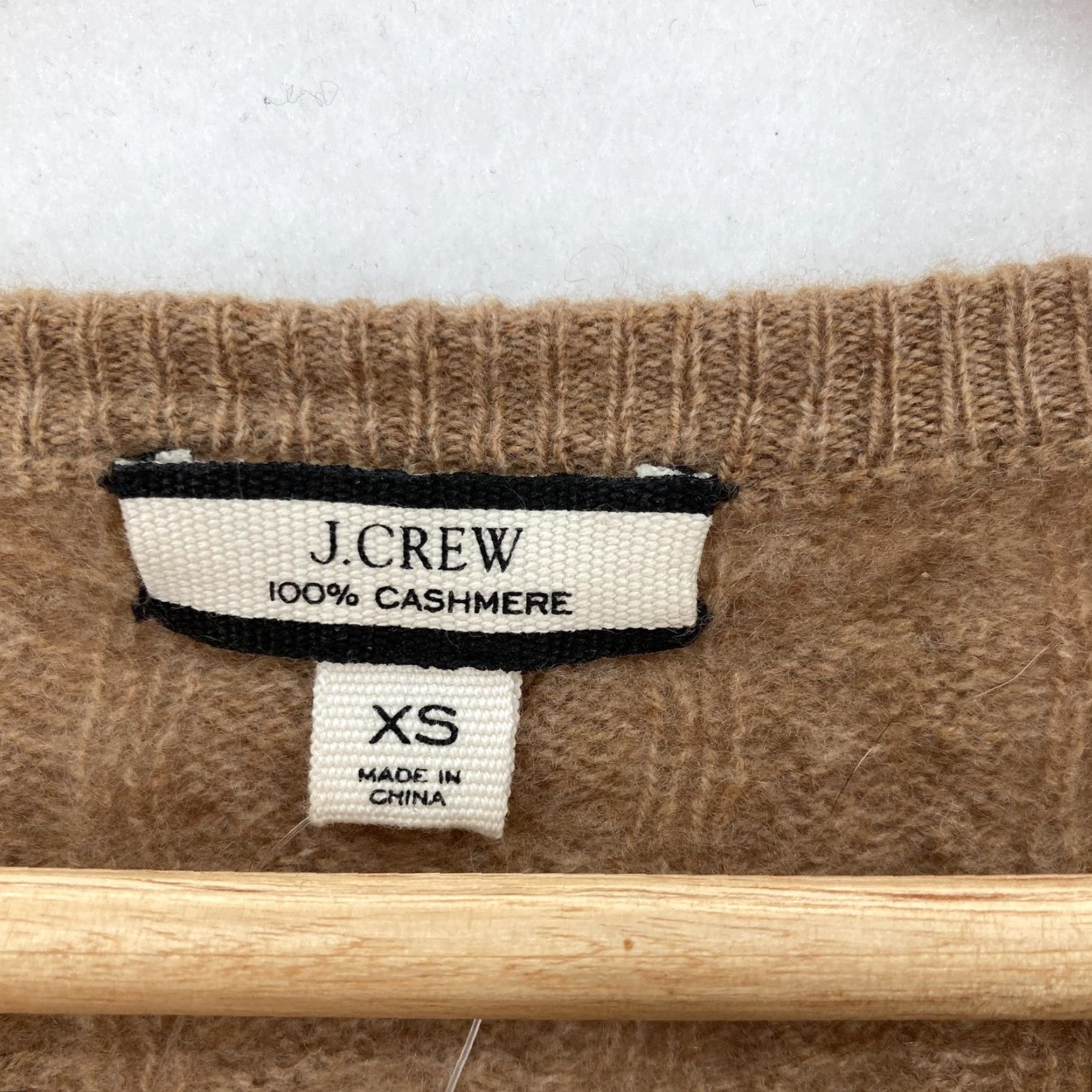 J.Crew J.CREW Sweater Womens XS Brown 100% Cashmere V Neck Cable Knit Pullover Pullover Size XS / US 0-2 / IT 36-38 - 4 Thumbnail