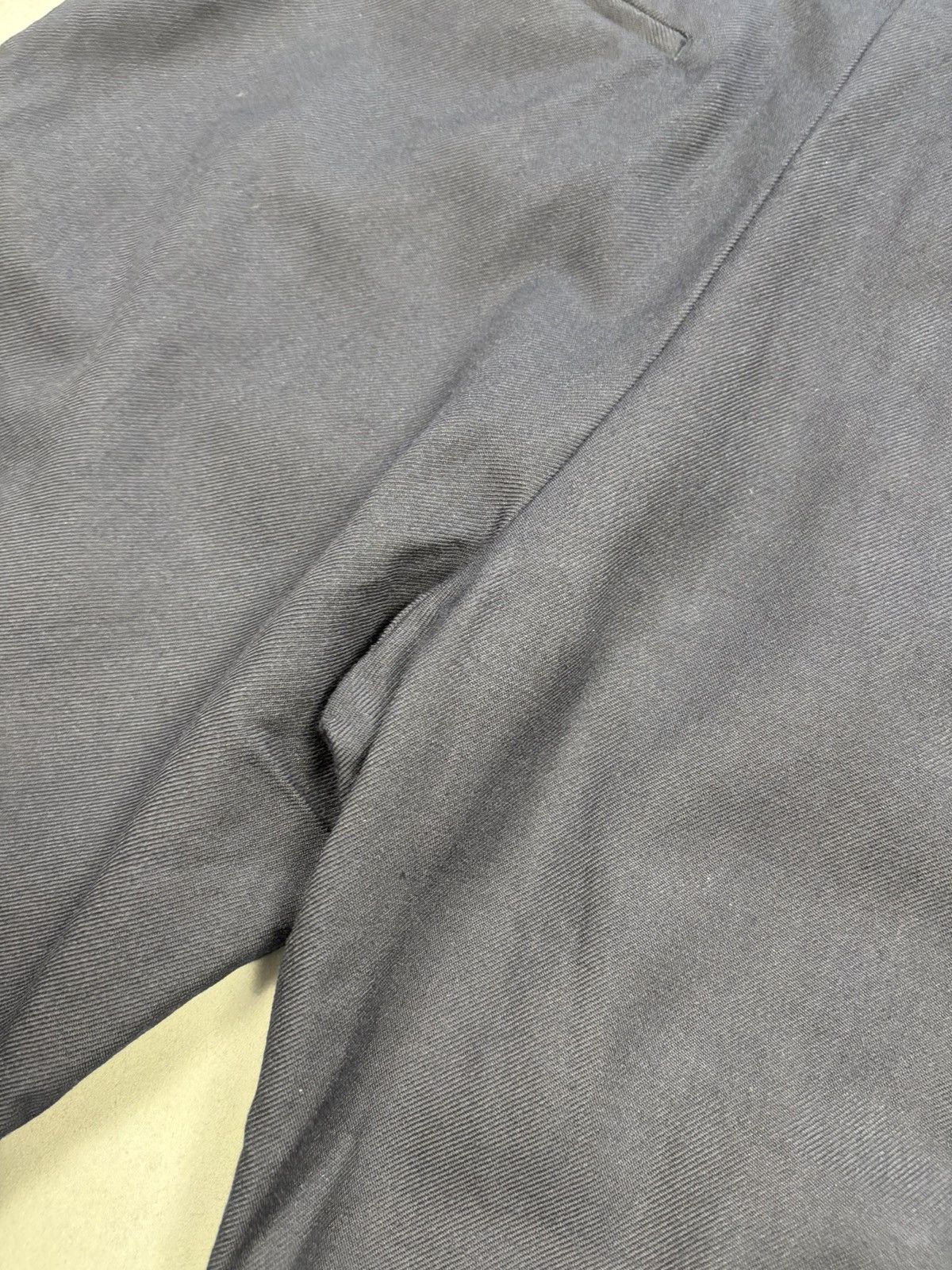 Burberry Burberry Avant-Garde Wool Trousers Curved Pockets Raw Hem 50 Size US 34 / EU 50 - 24 Thumbnail