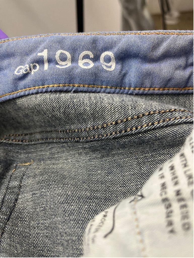 Gap Gap 1969 Forever Skinny Jeans in Dark Indigo | Size 32/14 Size 32" / US 10 / IT 46 - 4 Thumbnail