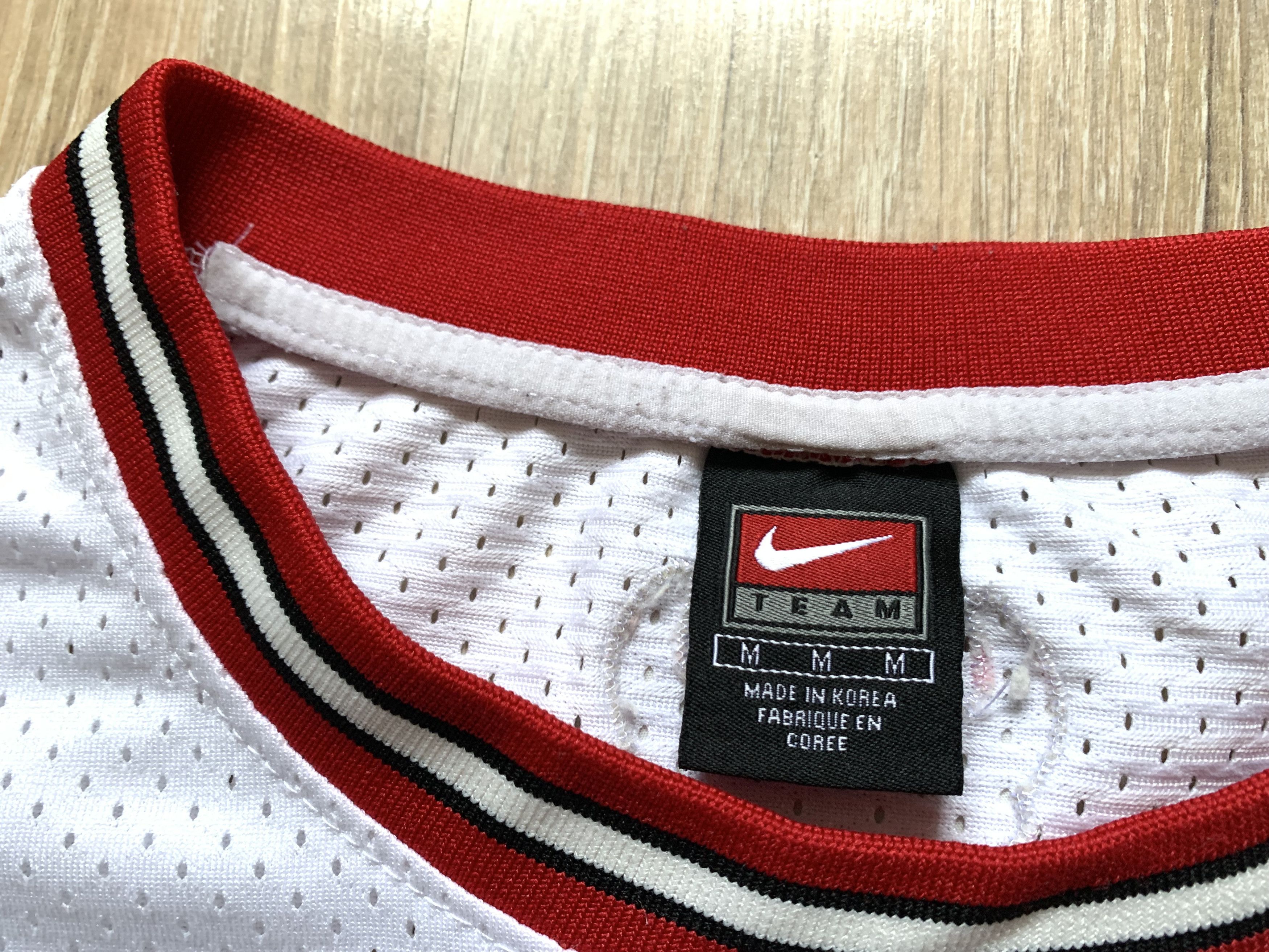 NBA × Vintage Authentic Michael Jordan Nike Chicago Bulls Jersey #23 Size US M / EU 48-50 / 2 - 10 Thumbnail