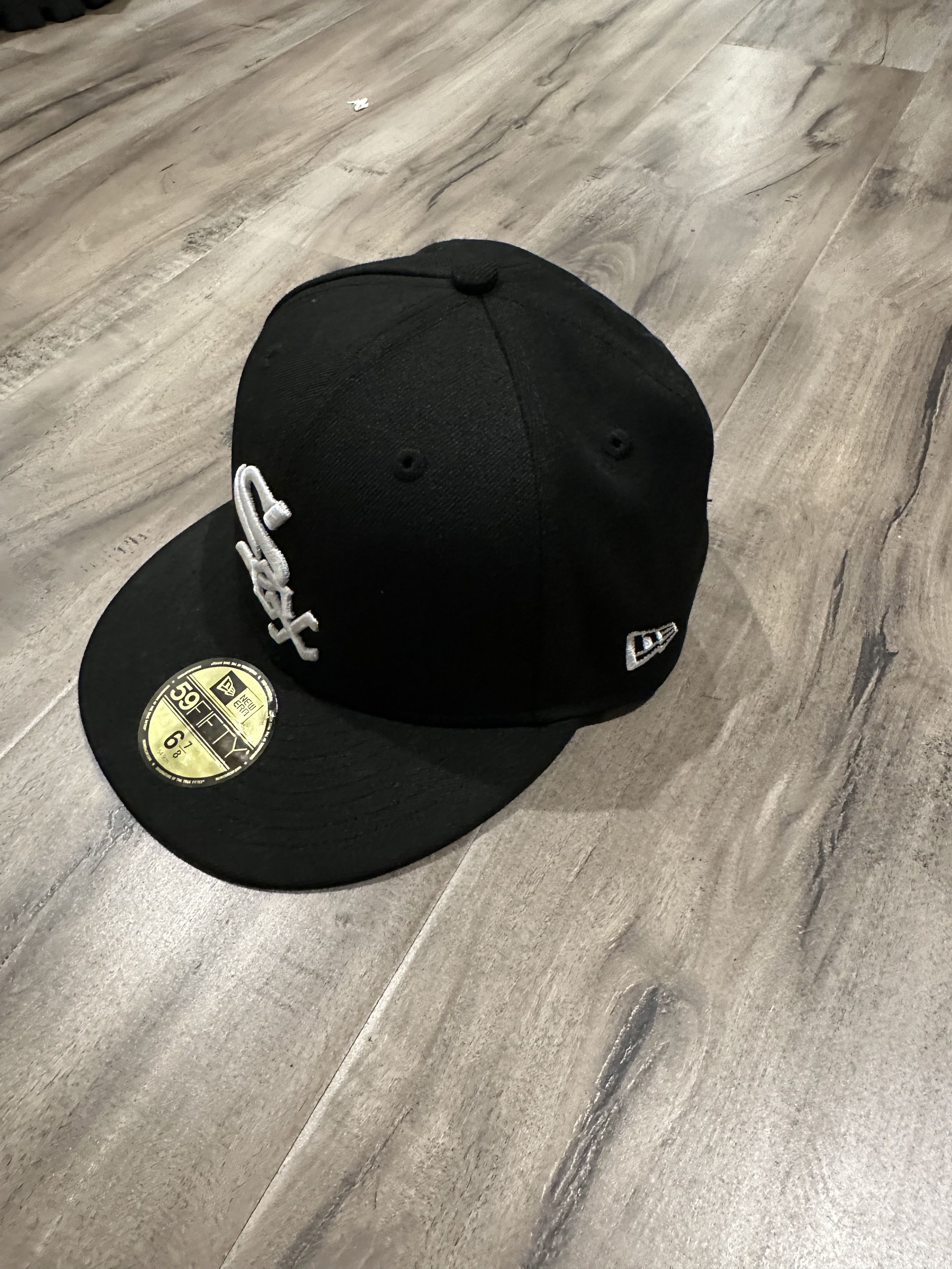 New Era White Sox Fitted Cap Size ONE SIZE - 2 Thumbnail