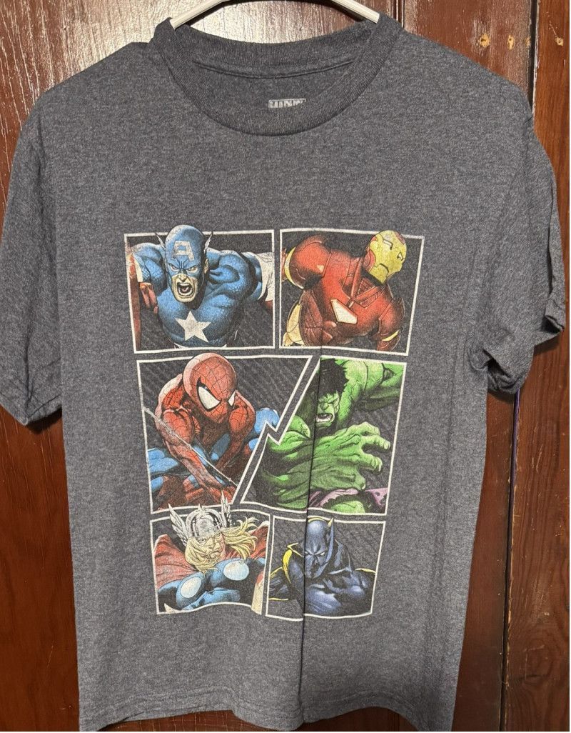 Marvel Comics Marvel Avengers Tee Short Sleeve shirt Kid's Size Large Gray Size US L / EU 52-54 / 3 - 1 Thumbnail