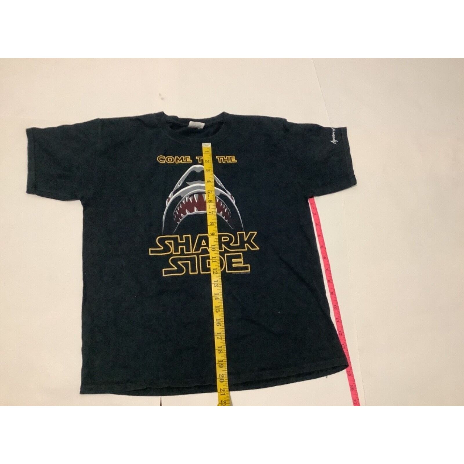 Gildan Come To The Shark Side T-Shirt Men’s S Black W/Graphic Size US M / EU 48-50 / 2 - 7 Thumbnail