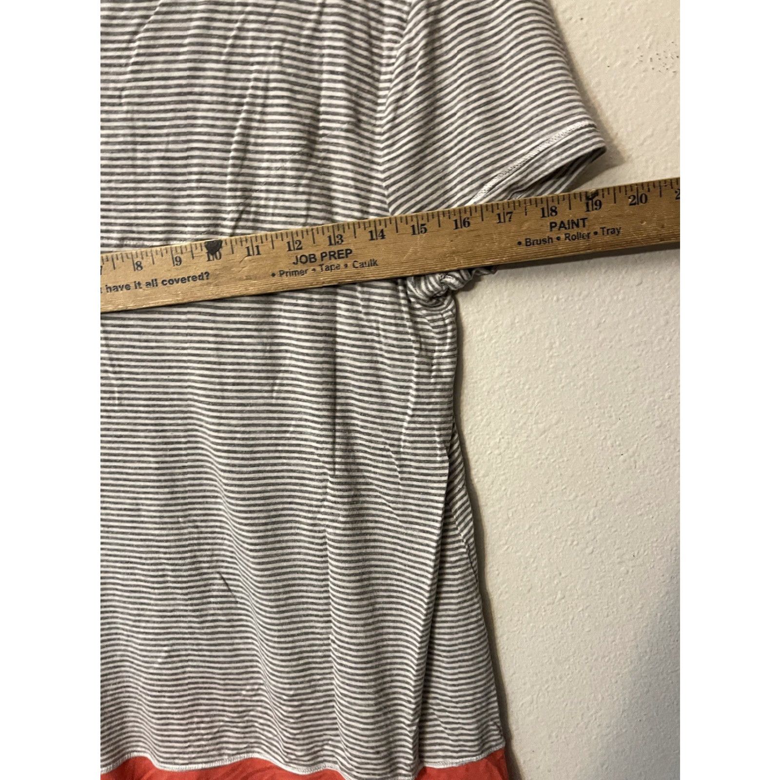 Vintage VINTAGE Simply Vera Vera Wang Shirt Womens M Short Sleeve Blouse Henley Striped Size M / US 6-8 / IT 42-44 - 5 Thumbnail