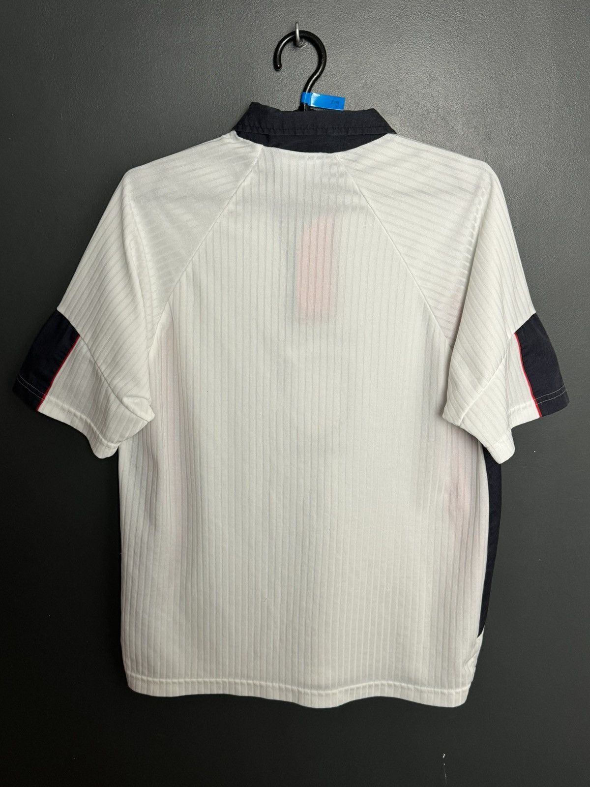 Umbro KIDS England National Team 97/99 Home Football Jersey Size US XS / EU 42 / 0 - 2 Thumbnail
