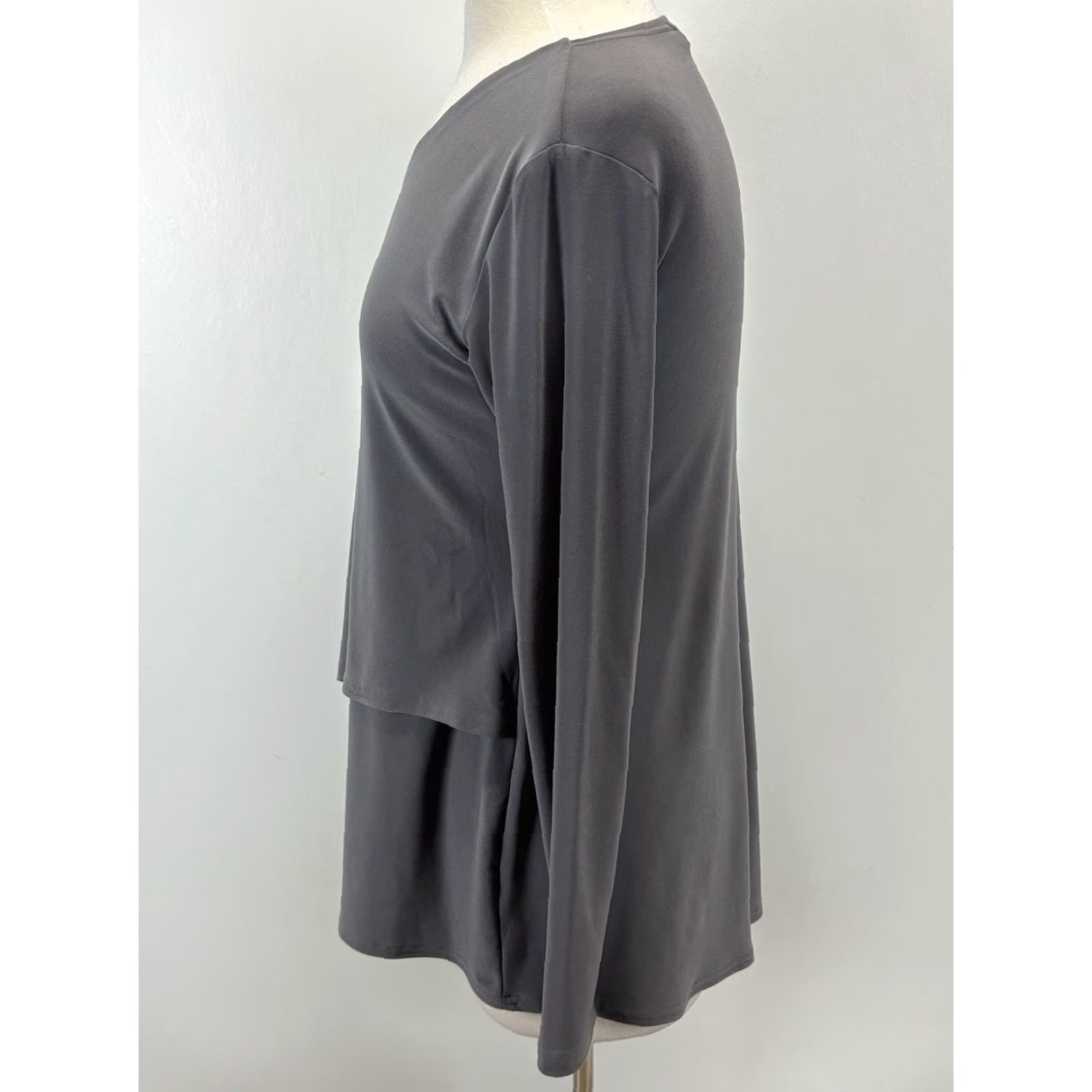 Vintage VINTAGE Sympli Canada Tunic Top Shirt Sz 4 Women’s Grey Stretch Asymmetric Tiered Size S / US 4 / IT 40 - 2 Thumbnail