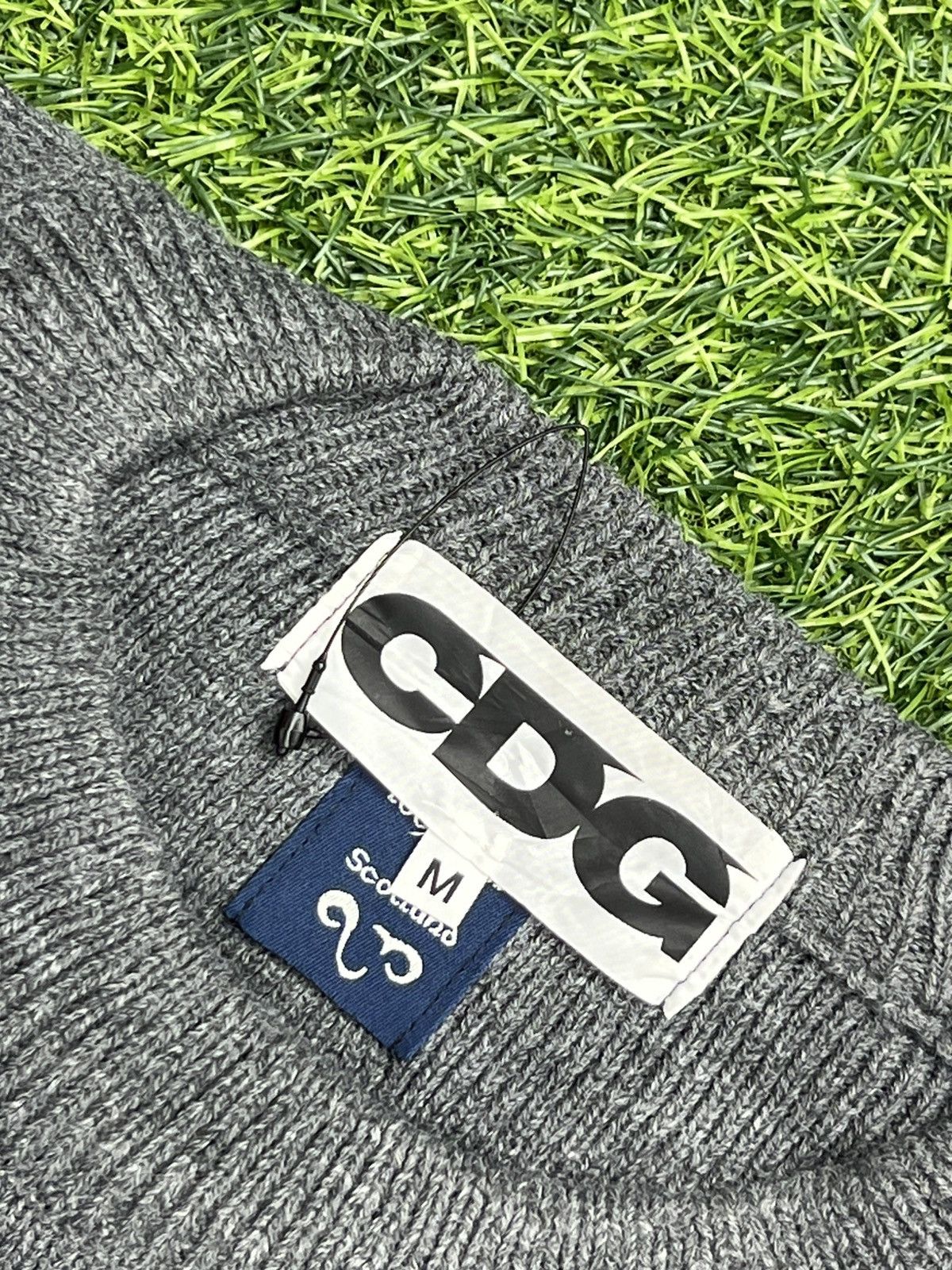 Comme des Garcons CDG Comme des Garçons x Lochaven of Scotland Logo Sweater Size US M / EU 48-50 / 2 - 4 Thumbnail