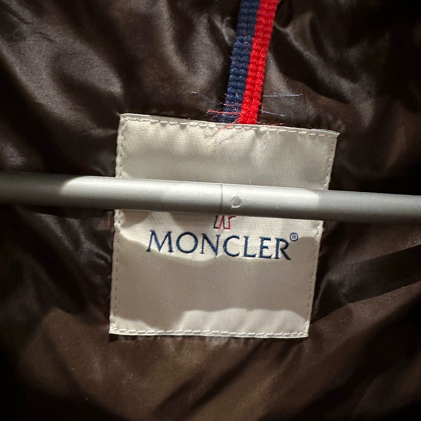 Moncler Moncler mar93 laced logo white duck down jacket 2 Size XS / US 0-2 / IT 36-38 - 3 Thumbnail