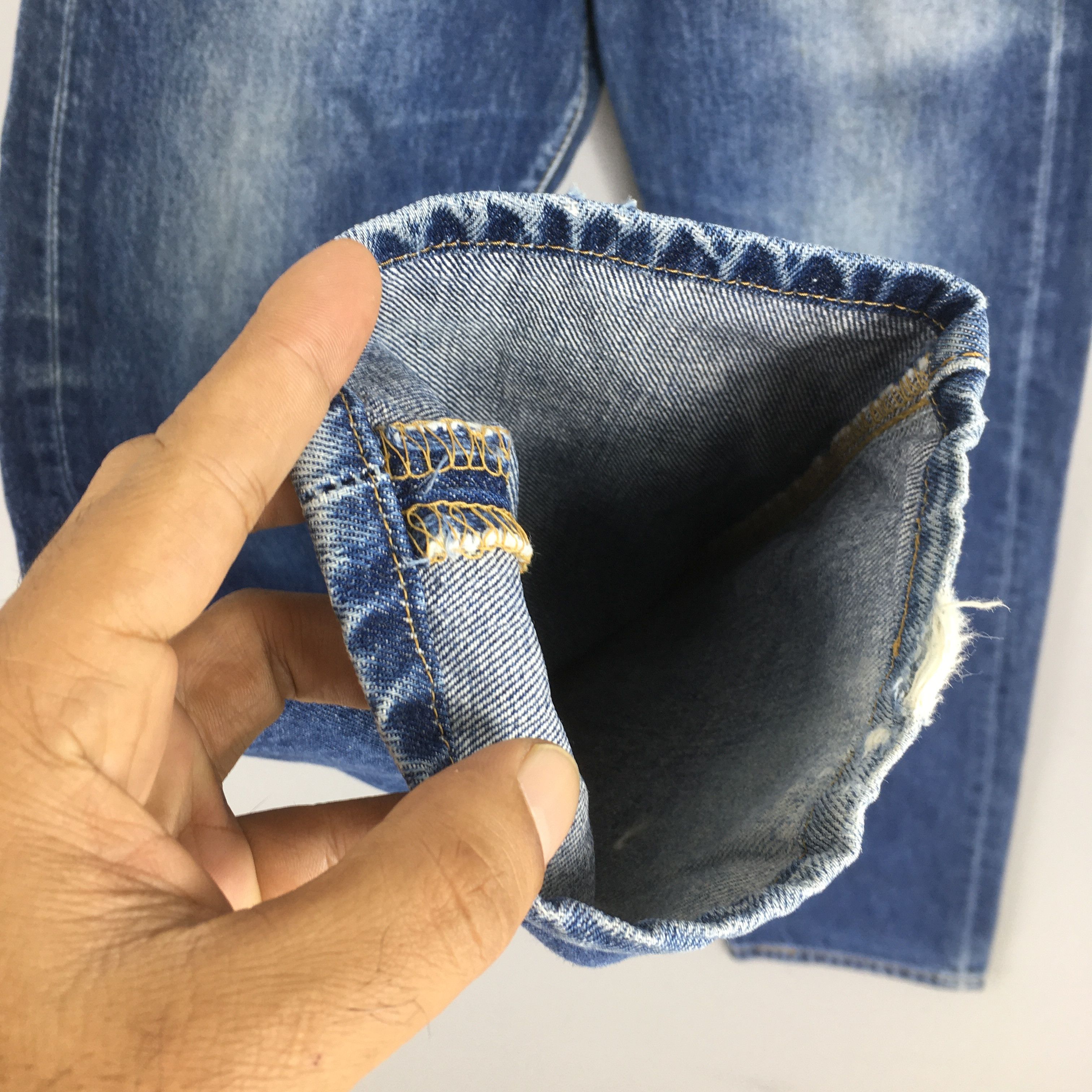 Levi's Size 30x29 Vintage 90s Levi's 501 Faded Blue Jeans S114 Size US 30 / EU 46 - 4 Thumbnail