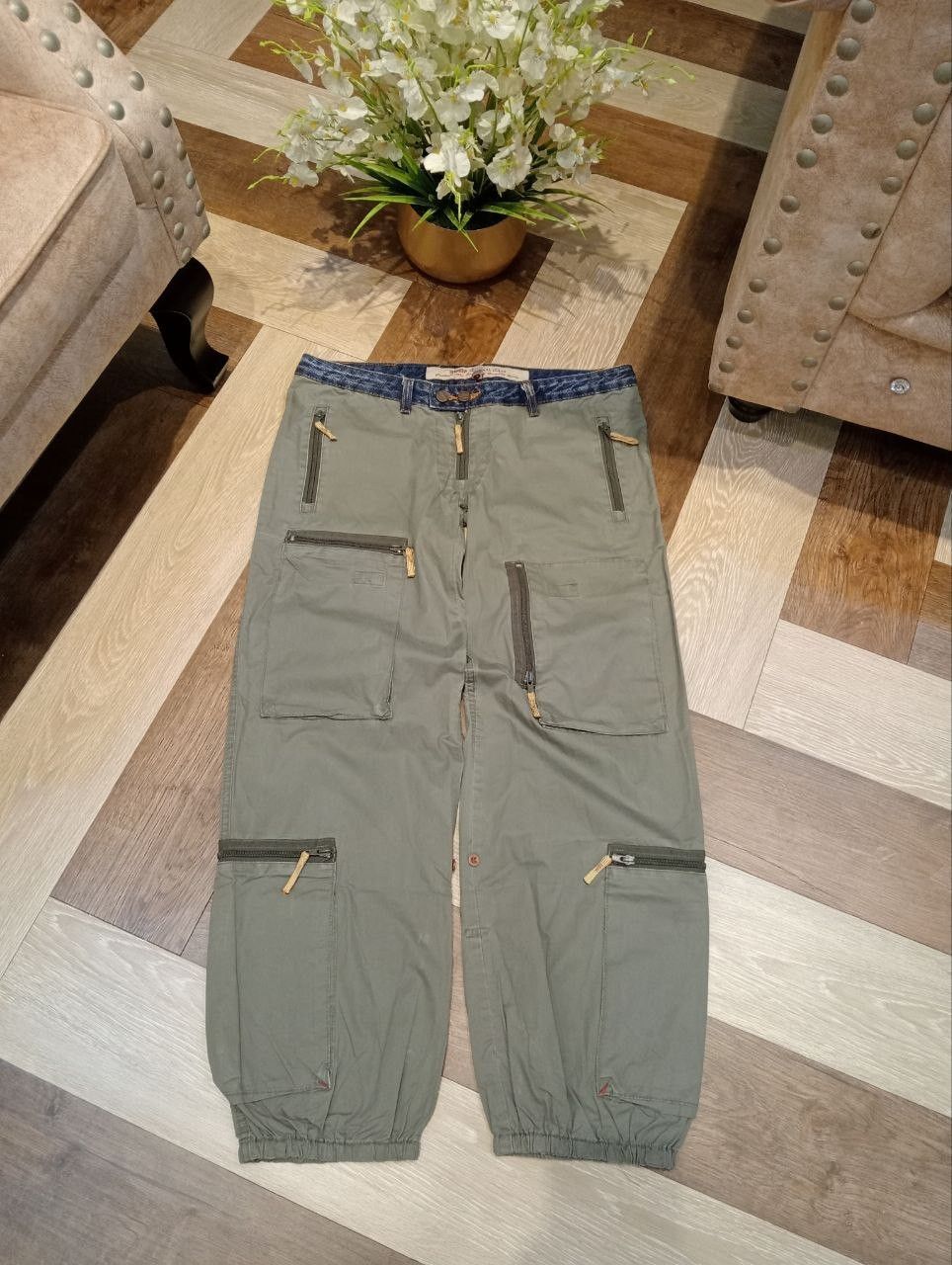 Japanese Brand ROMP LOW RISE MULTIPOCKET PARACHUTE PANTS Size 35" - 2 Thumbnail