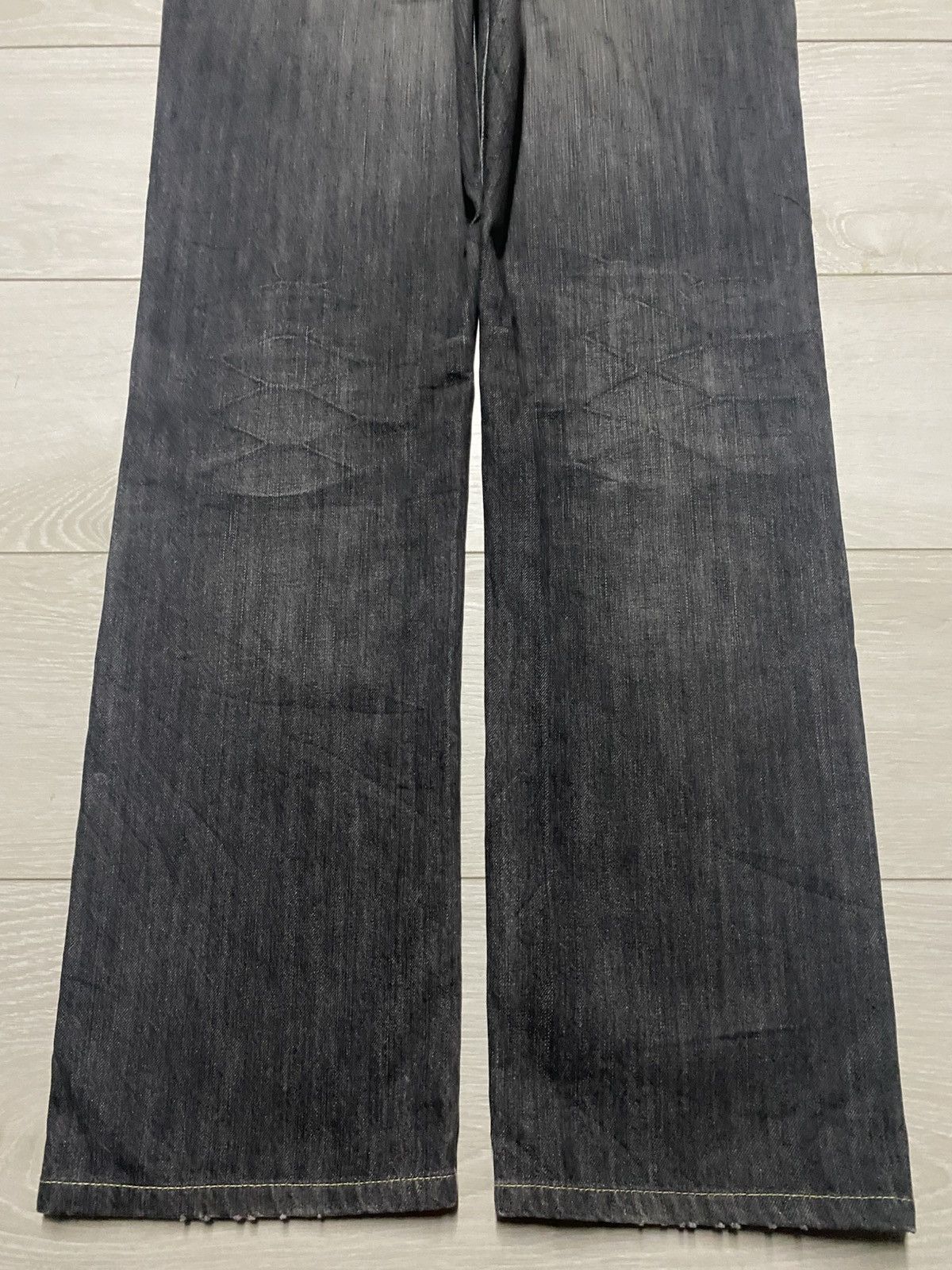 Uniqlo Vintage Japanese Brand Uniqlo Black Denim Loose Jeans Size US 34 / EU 50 - 6 Thumbnail