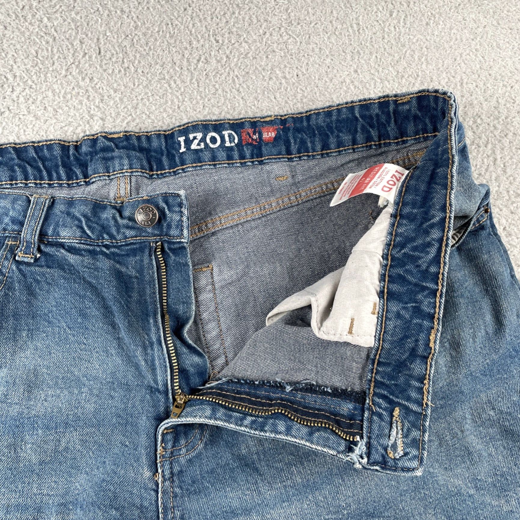 Izod VINTAGE IZOD Denim Jean Shorts Jorts 42 Regular Inseam 11” Blue Mens 90s Streetwear Baggy Y2k EUC Size US 42 / EU 58 - 5 Thumbnail