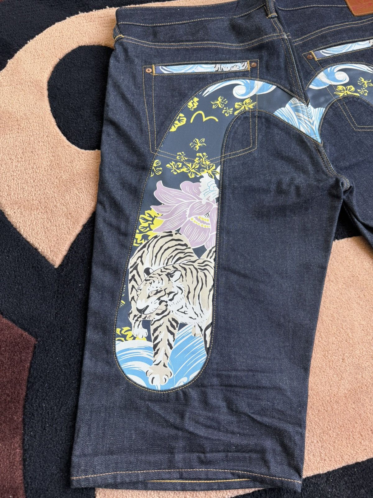 Evisu EVISU tiger in the mountains daicock denim shorts！size：38 Size US 38 / EU 54 - 5 Thumbnail