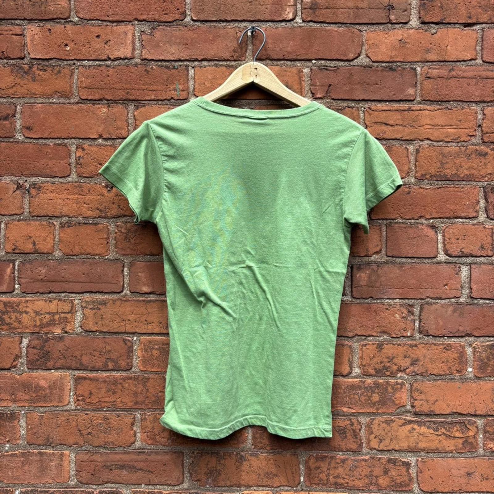 Designer Vintage Care Bears don’t press your luck t shirt 2006 L Size L / US 10 / IT 46 - 4 Thumbnail