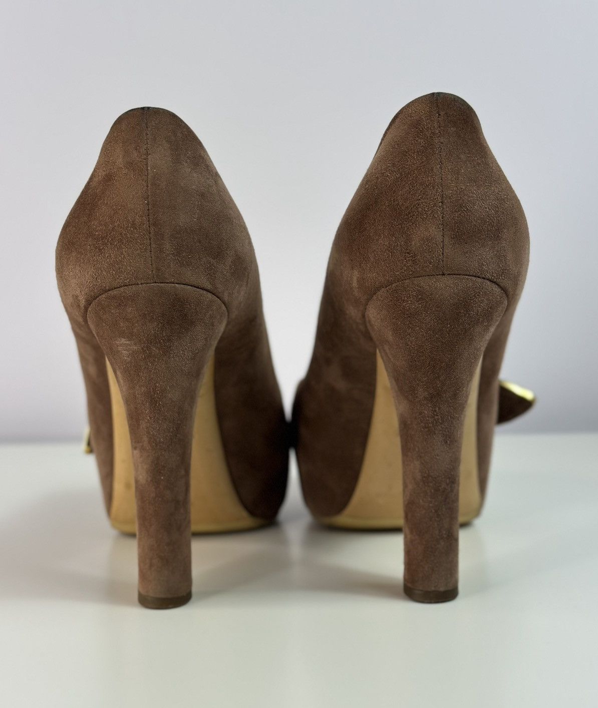 Louis Vuitton Louis Vuitton Brown Suede Catania Peep Toe Platform Pumps Size US 8 / IT 38 - 6 Thumbnail