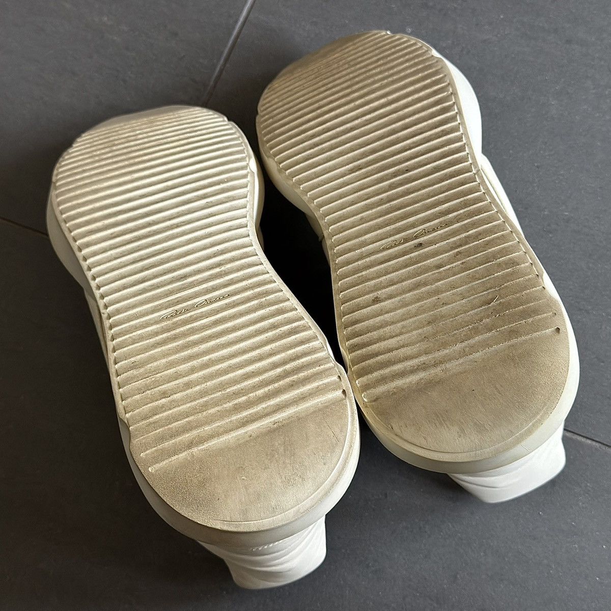 Rick Owens Rick Owens Mainline Milk 🥛 Geth Runners Leather Sneakers Size US 10 / EU 43 - 6 Thumbnail