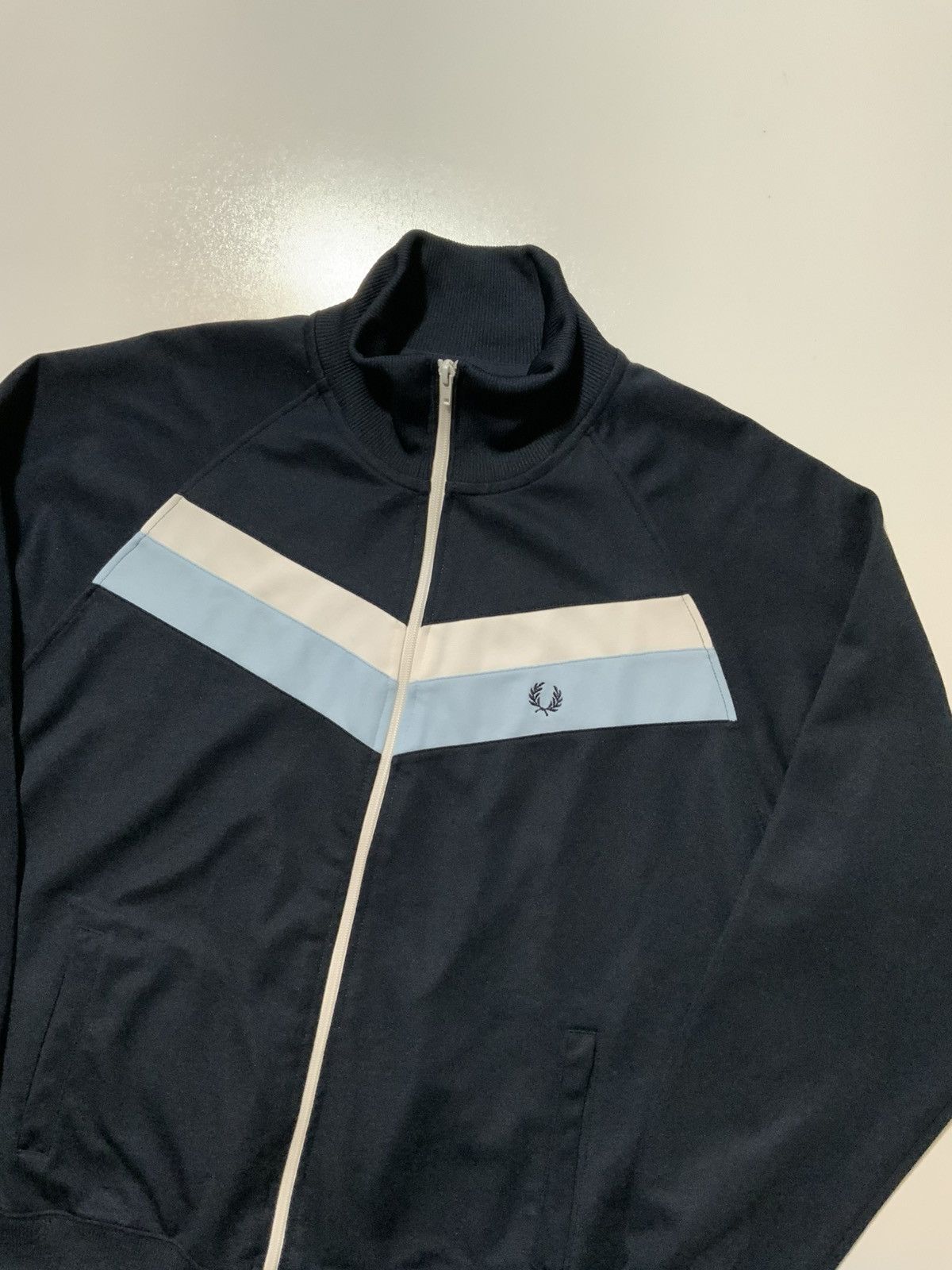 Fred Perry Fred Perry Sportswear Laurel Wreath Stripe Zip Track Jacket Size US L / EU 52-54 / 3 - 3 Thumbnail