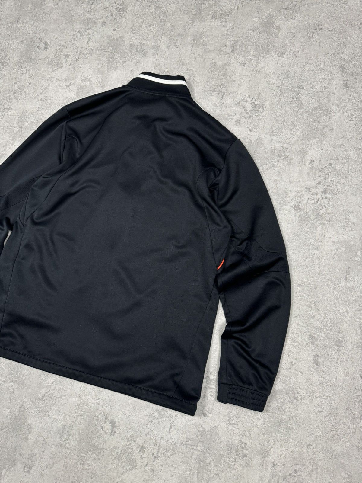 Adidas Vintage Adidas Bayern Munchen 2012 Track Jacket Size M Size US M / EU 48-50 / 2 - 13 Thumbnail
