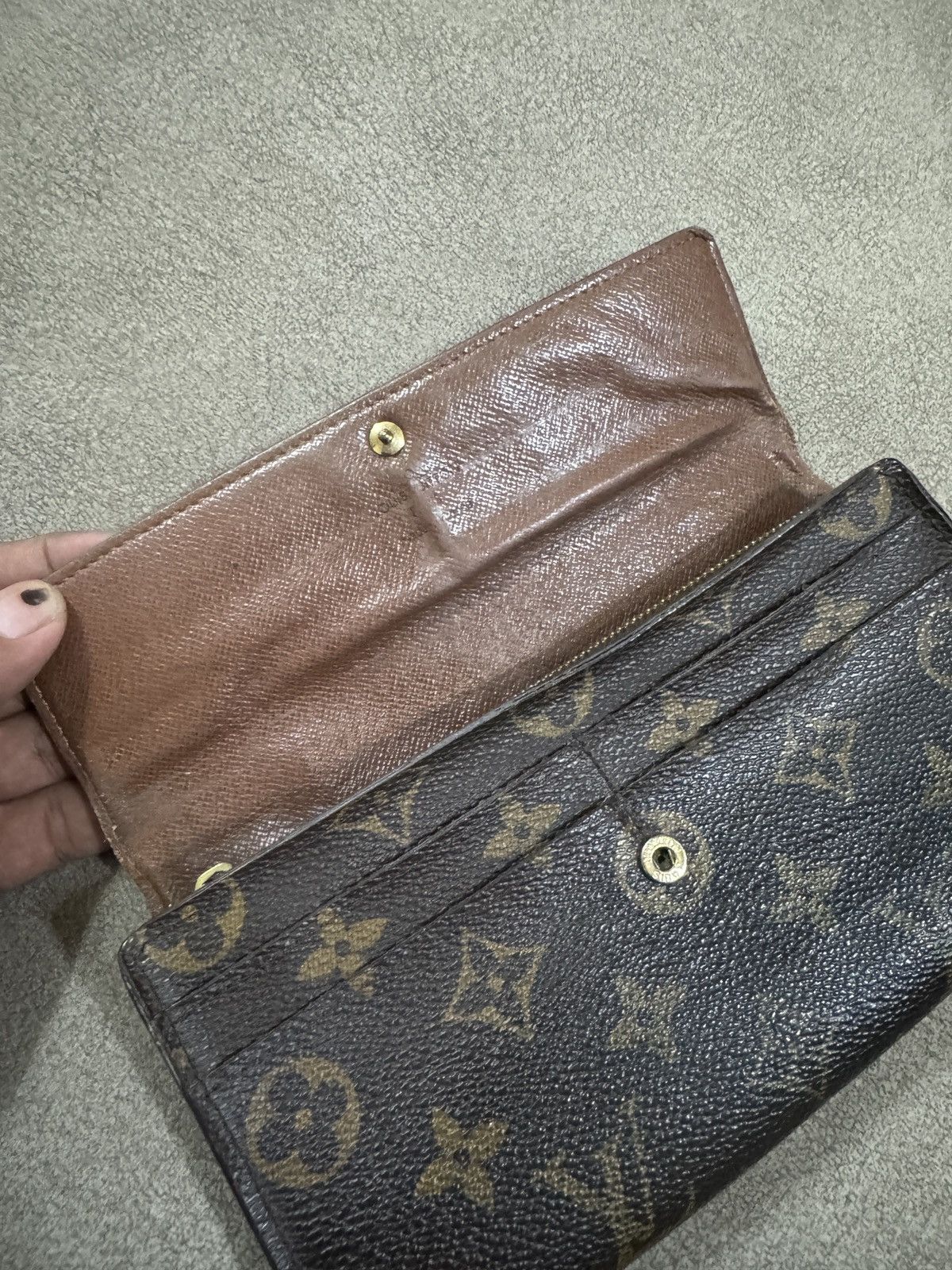 Louis Vuitton LOUIS VUITTON LONG WALLET Size ONE SIZE - 2 Thumbnail