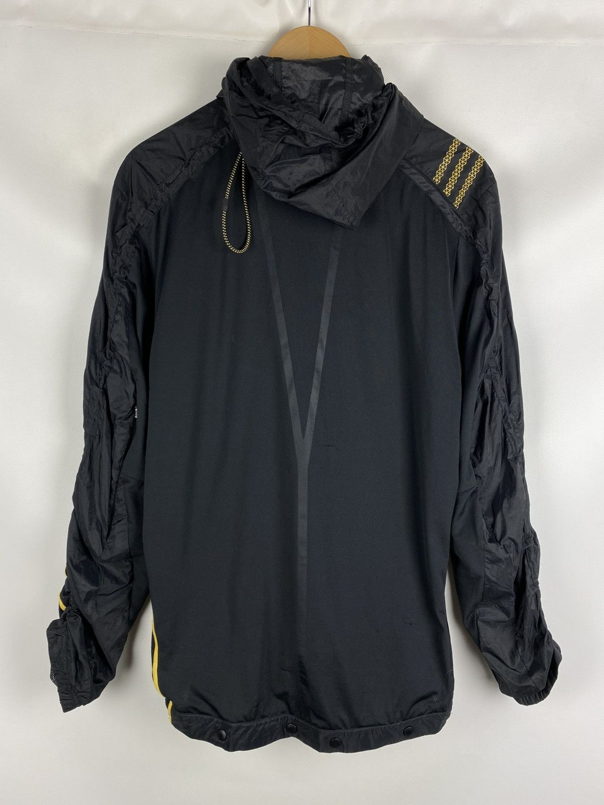 Adidas Adidas Running Vintage Japanese Hooded Windbreaker Jacket Size US M / EU 48-50 / 2 - 14 Thumbnail