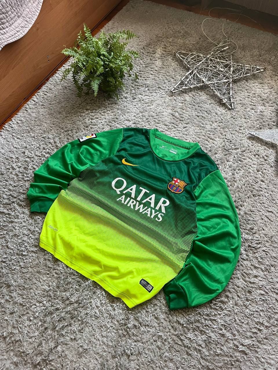 Nike × Vintage Nike x Barcelona Long-sleeve Streetwear Logo Swoosh Rare Size US M / EU 48-50 / 2 - 2 Thumbnail