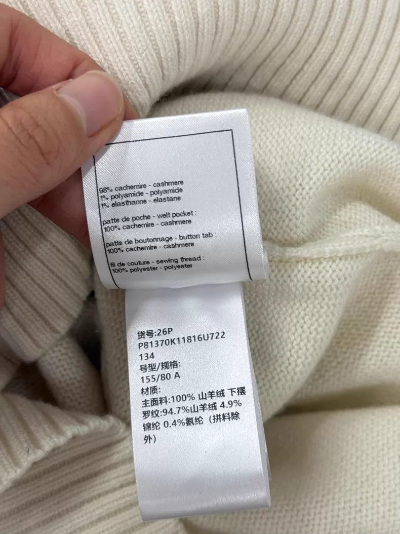 Chanel Chanel 26P white cashmere knitted cardigan coat Size XXS / US 00 / IT 34 - 7 Thumbnail