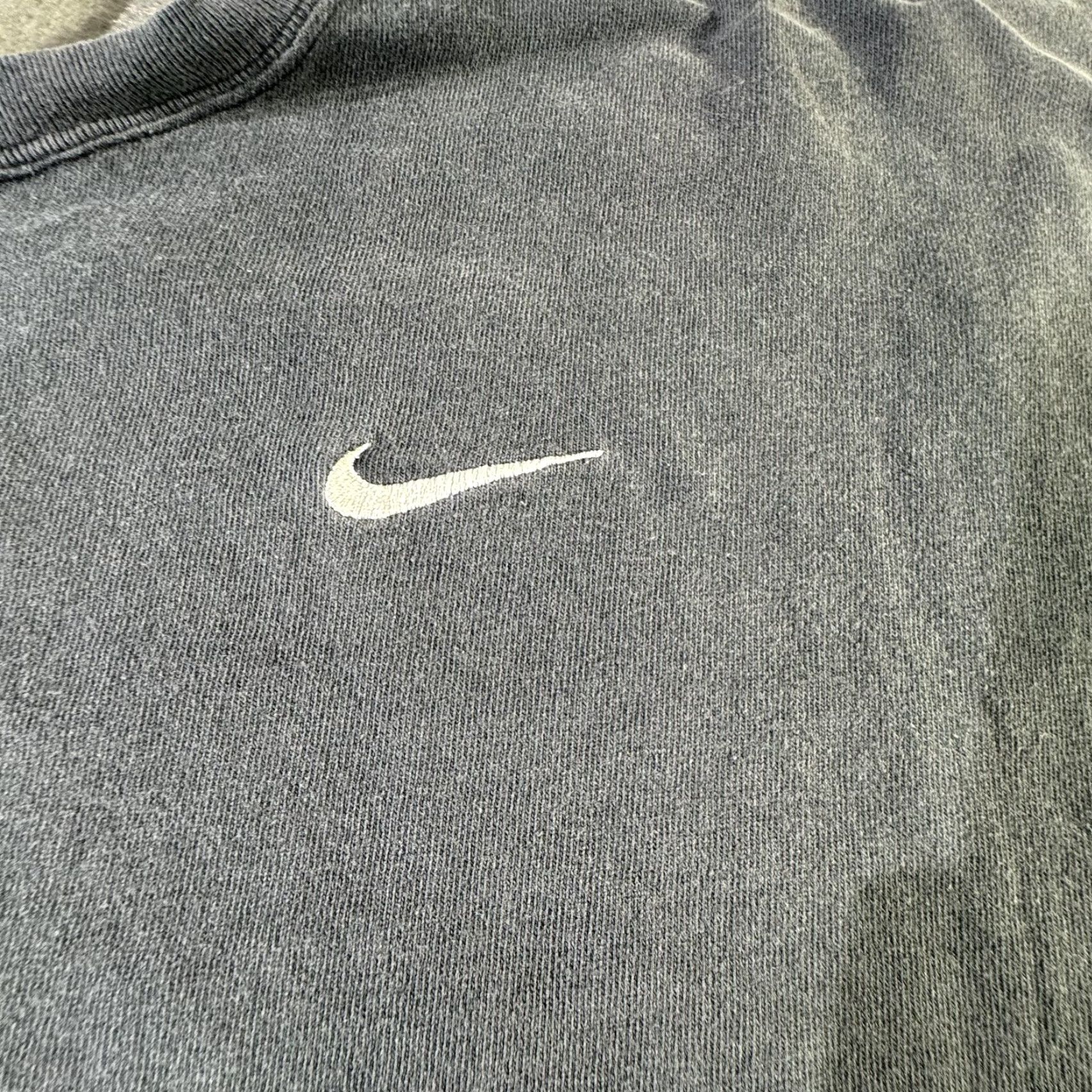 Nike VINTAGE Nike T-Shirt Mens XL Gray Sleeveless Muscle Tee 90s Retro Sports Athleisure Made in USA Size US XL / EU 56 / 4 - 2 Thumbnail
