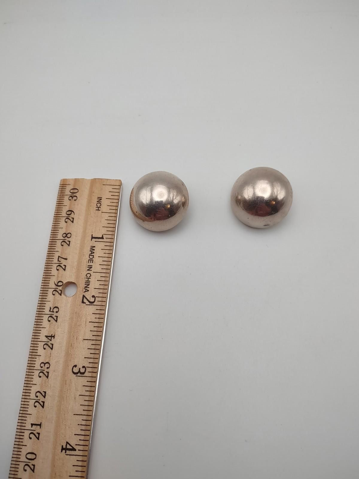 Other Taxco Mexico Sterling Domed Clip On Earrings Size ONE SIZE - 3 Thumbnail