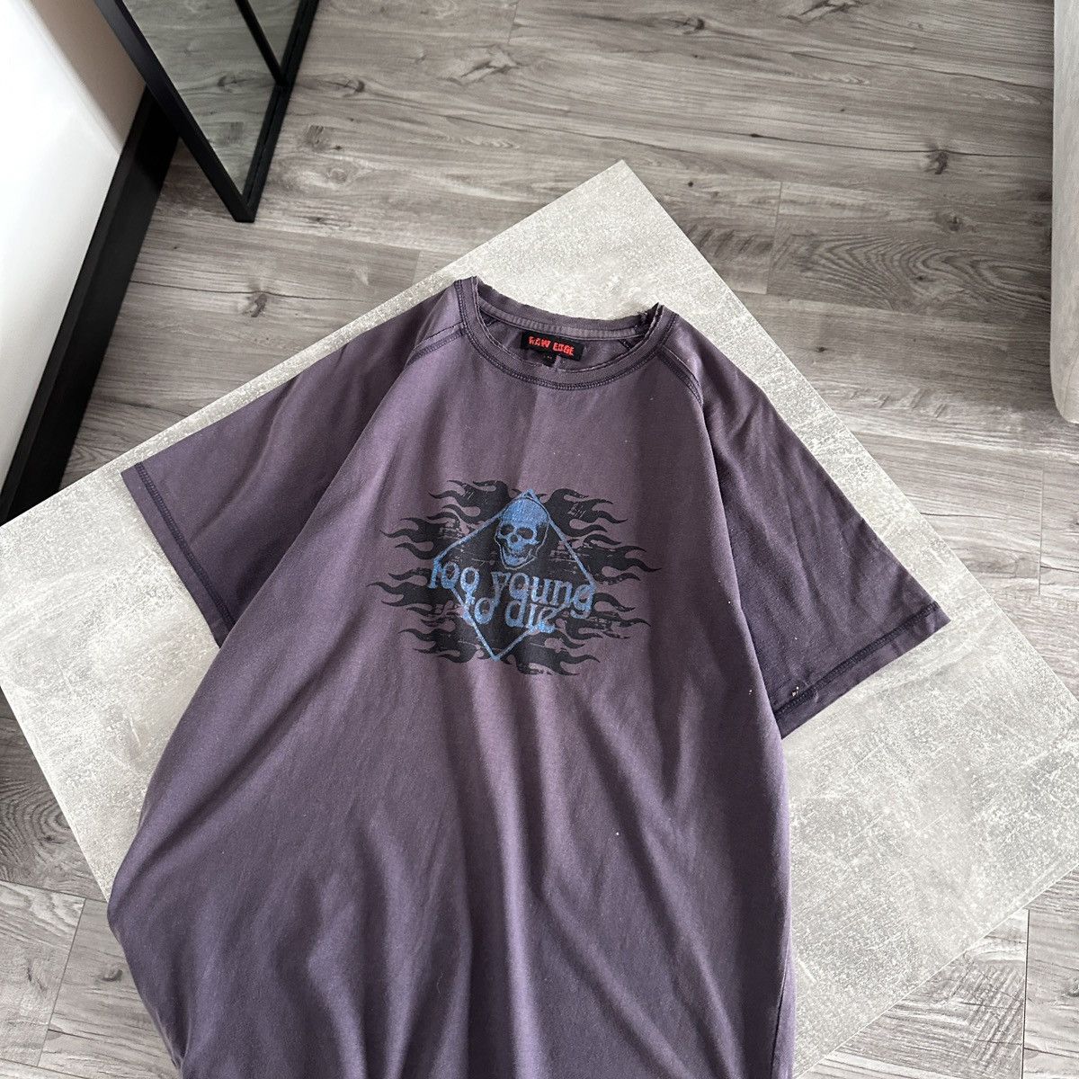 Vintage Vintage 00s Too Young To Die Washed distressed tee y2k hype Size US M / EU 48-50 / 2 - 2 Thumbnail