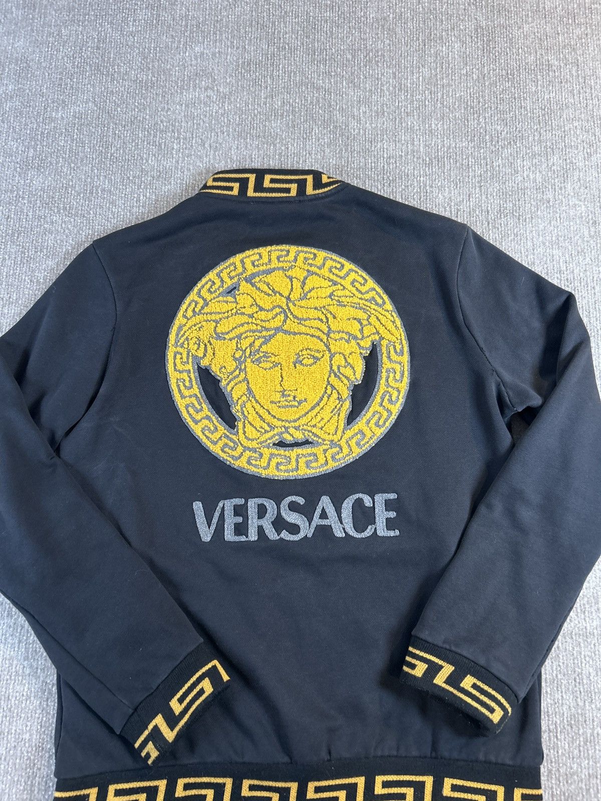 Versace Versace Sport Medusa Embroidered Jacket Black Rare Y2K 1332 Size L / US 10 / IT 46 - 1 Thumbnail