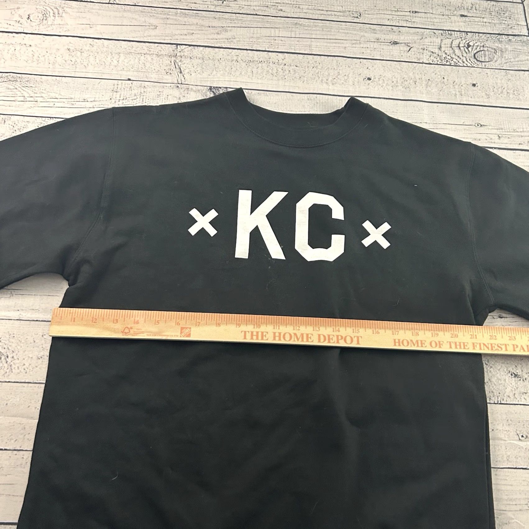 Vintage Made Mobb KC Pullover Sweatshirt Men's Large Black Shirt Mens Large Black Made Mobb KC Pullover Sweatshirt Size US L / EU 52-54 / 3 - 4 Thumbnail