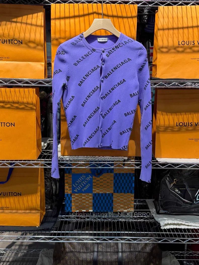 Balenciaga Balenciaga Fully Printed Long-Sleeve Cardigan Size XS / US 0-2 / IT 36-38 - 1 Thumbnail