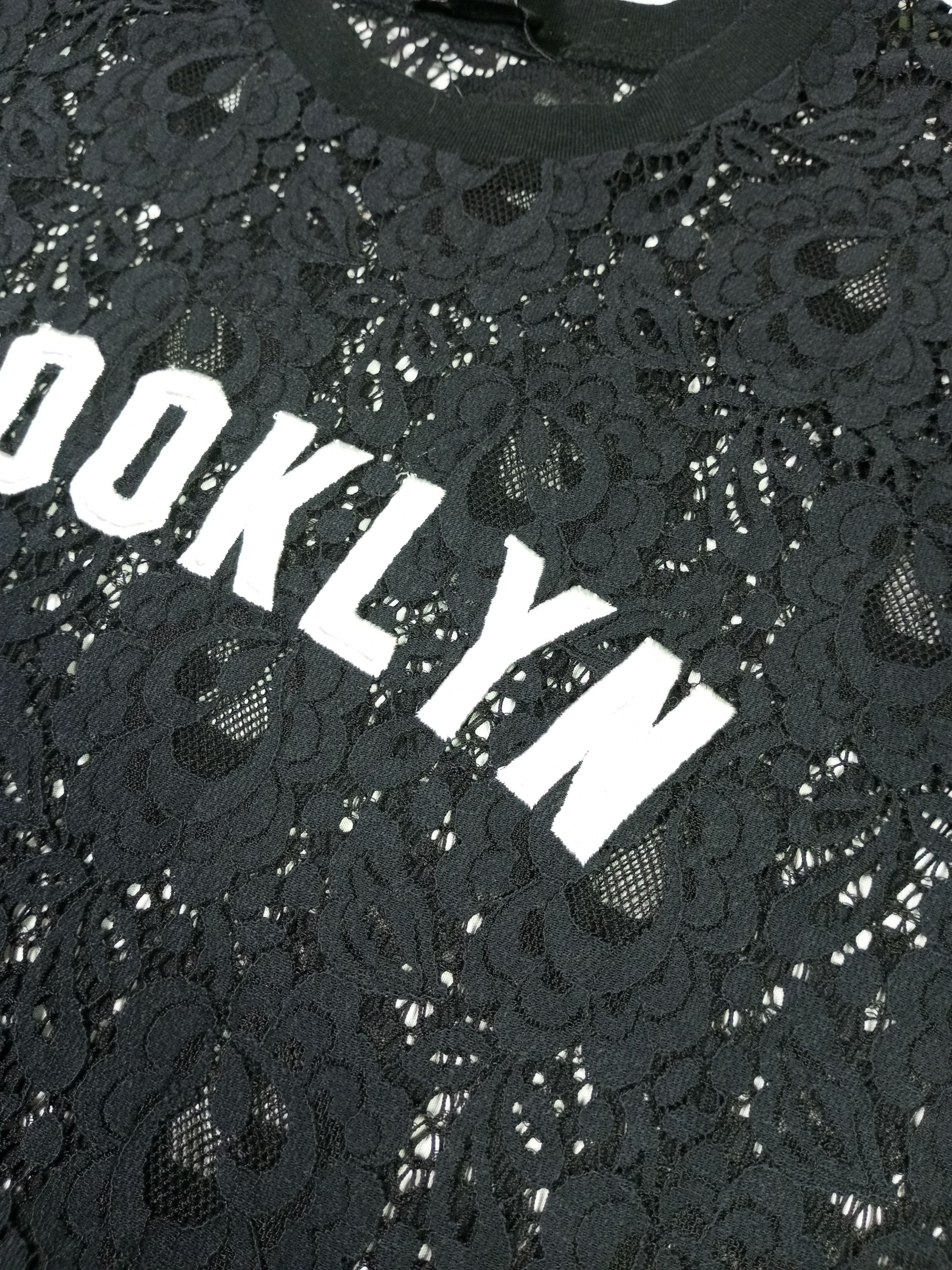 Forever 21 × Japanese Brand " Cut Wash Tag" FOREVER 21 Brocade Gothic Style T Shirt Size L / US 10 / IT 46 - 8 Thumbnail