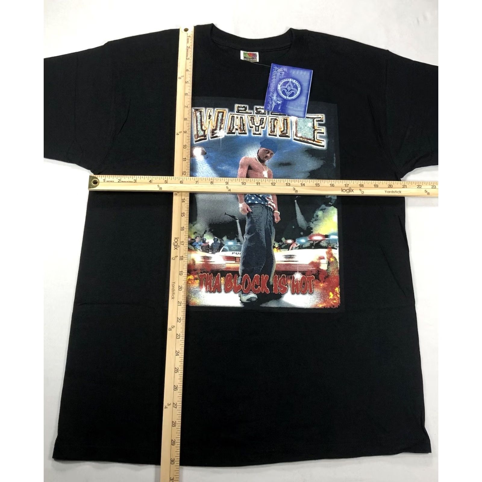 Fruit Of The Loom VINTAGE Nike Shirt Mens 1990s T-Shirt Hip Hop Black Lil Wayne The Tha Block Is Hot Cash Money Graphic Tee Size US L / EU 52-54 / 3 - 2 Thumbnail
