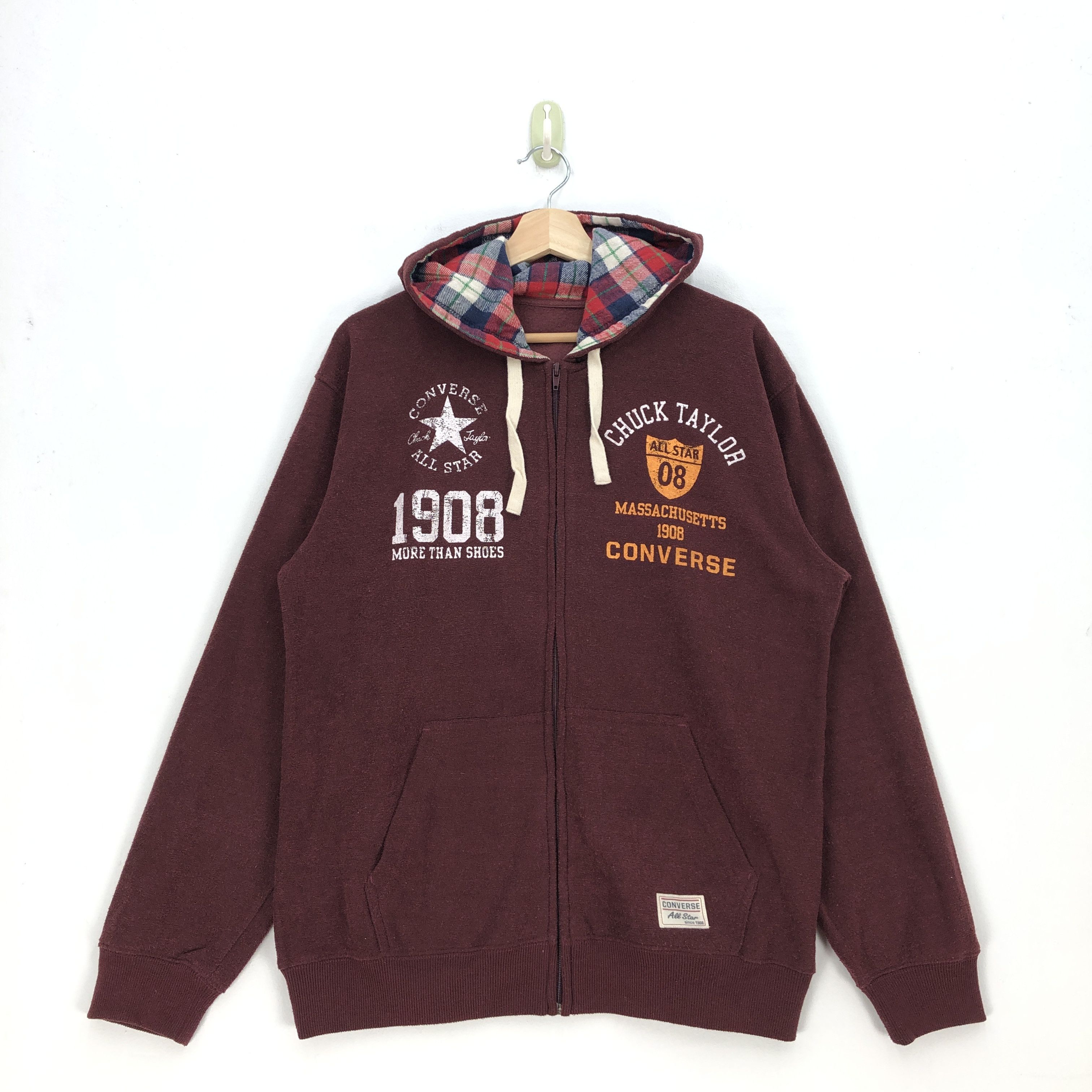 Converse × Vintage Vintage Converse Sweatshirt Chuck Taylor Hoodie Sweater Size US L / EU 52-54 / 3 - 1 Thumbnail