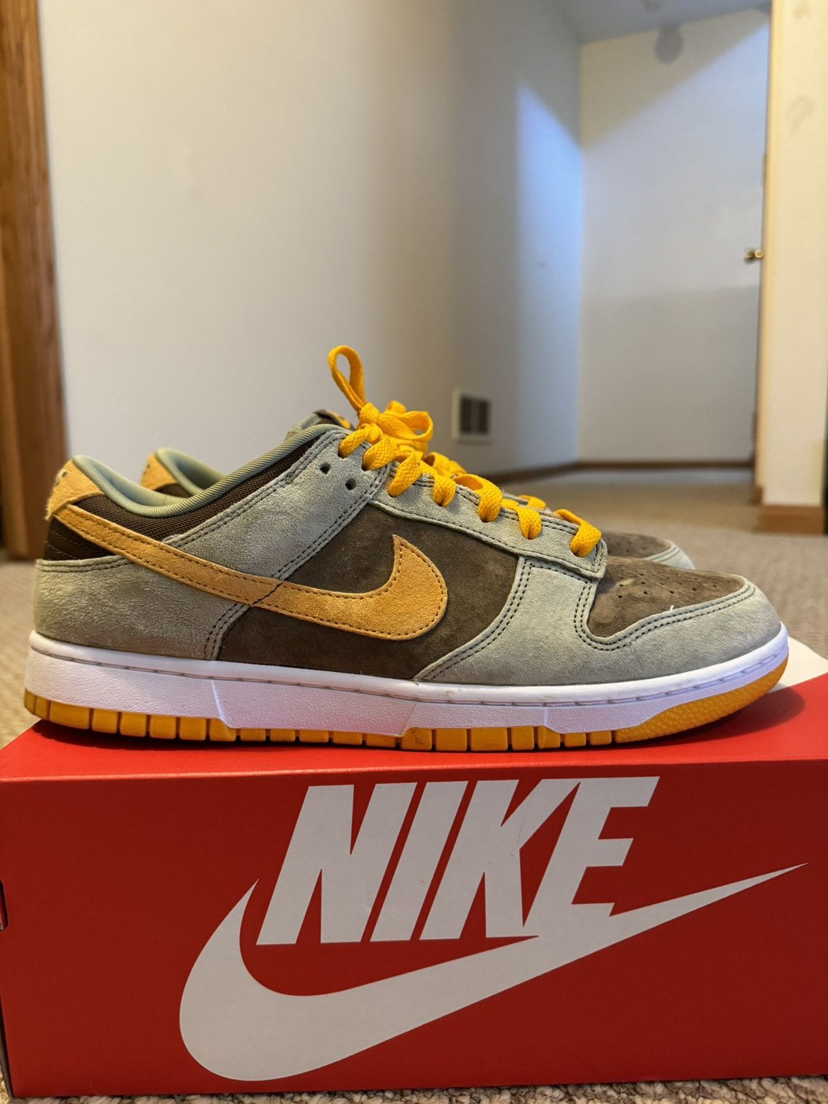 dusty olive dunks shirt