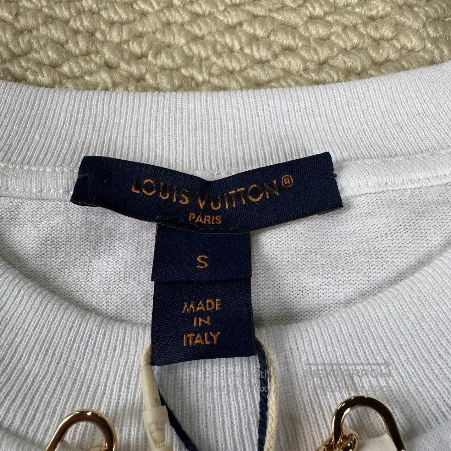 Louis Vuitton Louis Vuitton SS24 Logo Embroidery Crewneck T. Size US S / EU 44-46 / 1 - 3 Thumbnail