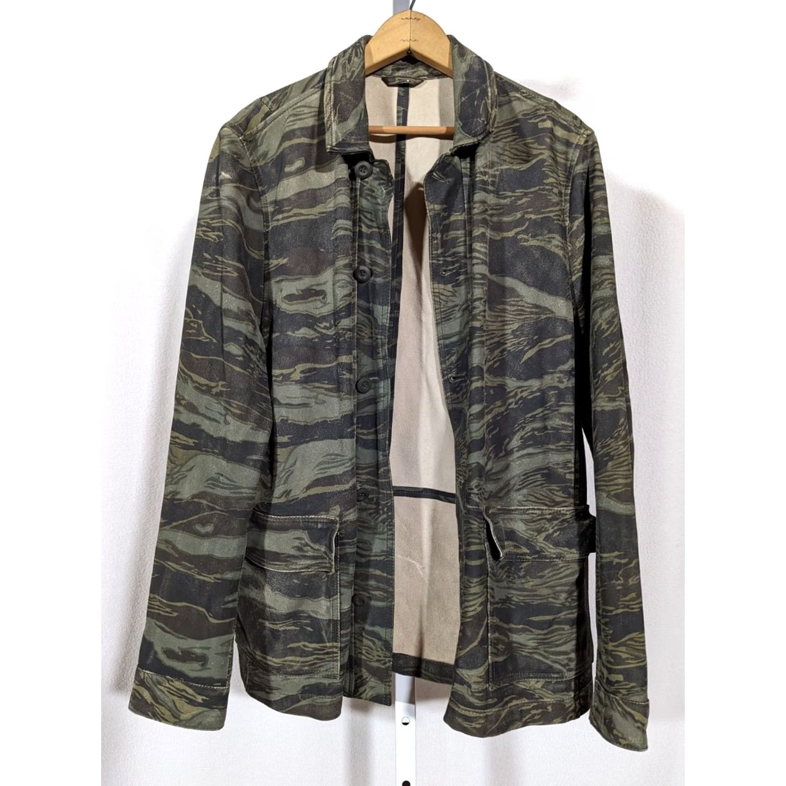 Allsaints AllSaints Cove Jacket Suede Leather Camo Military Field Jacket Rare Medium Men's Black Multicolor Camouflage Leather Jacket Size US M / EU 48-50 / 2 - 2 Thumbnail